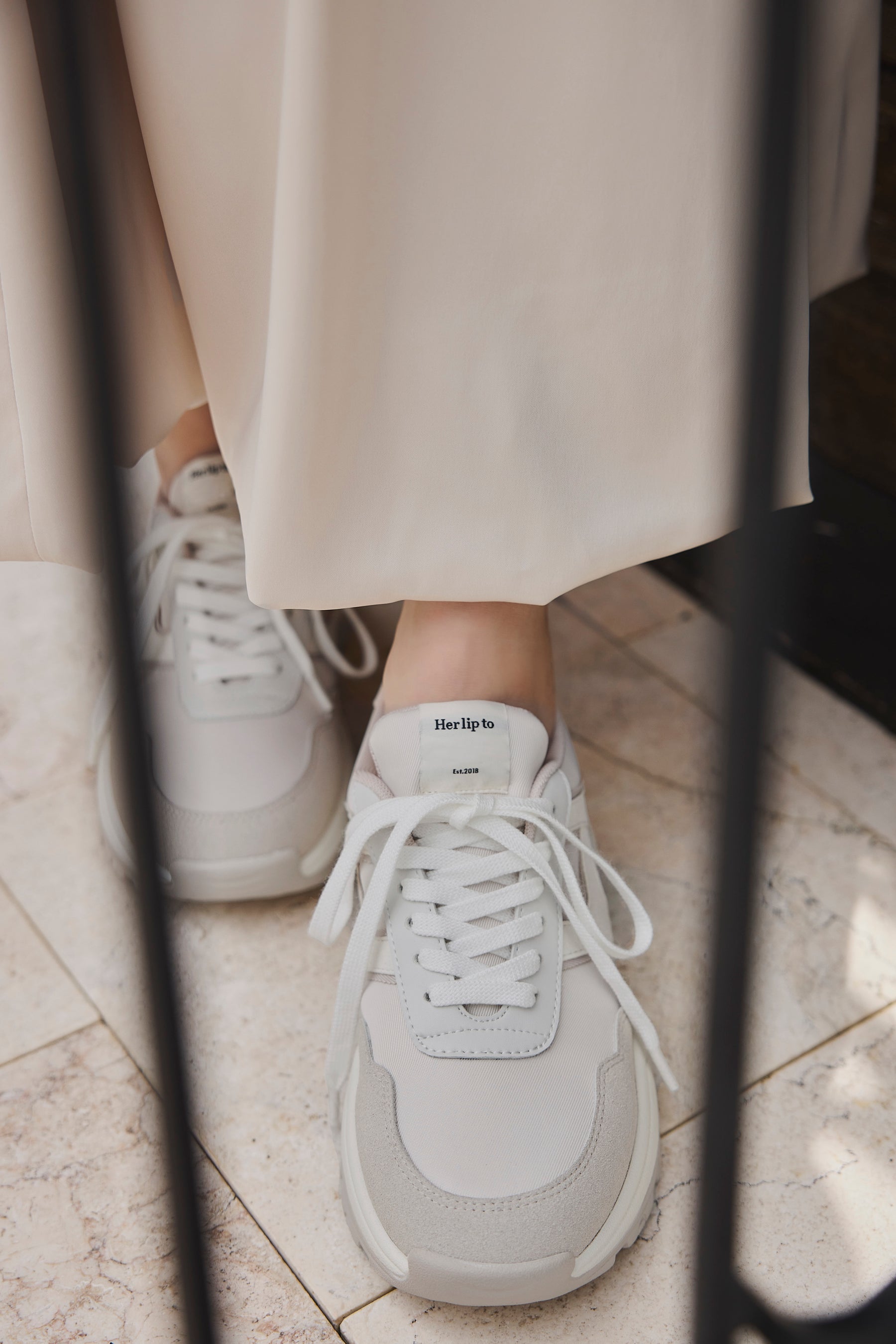 【white / beige / black×white / bordeaux】Le City HLT Sneakers