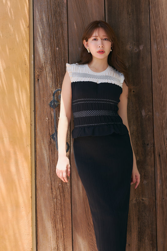 【7月中旬発送】Two-Tone Gathered Knit Dress