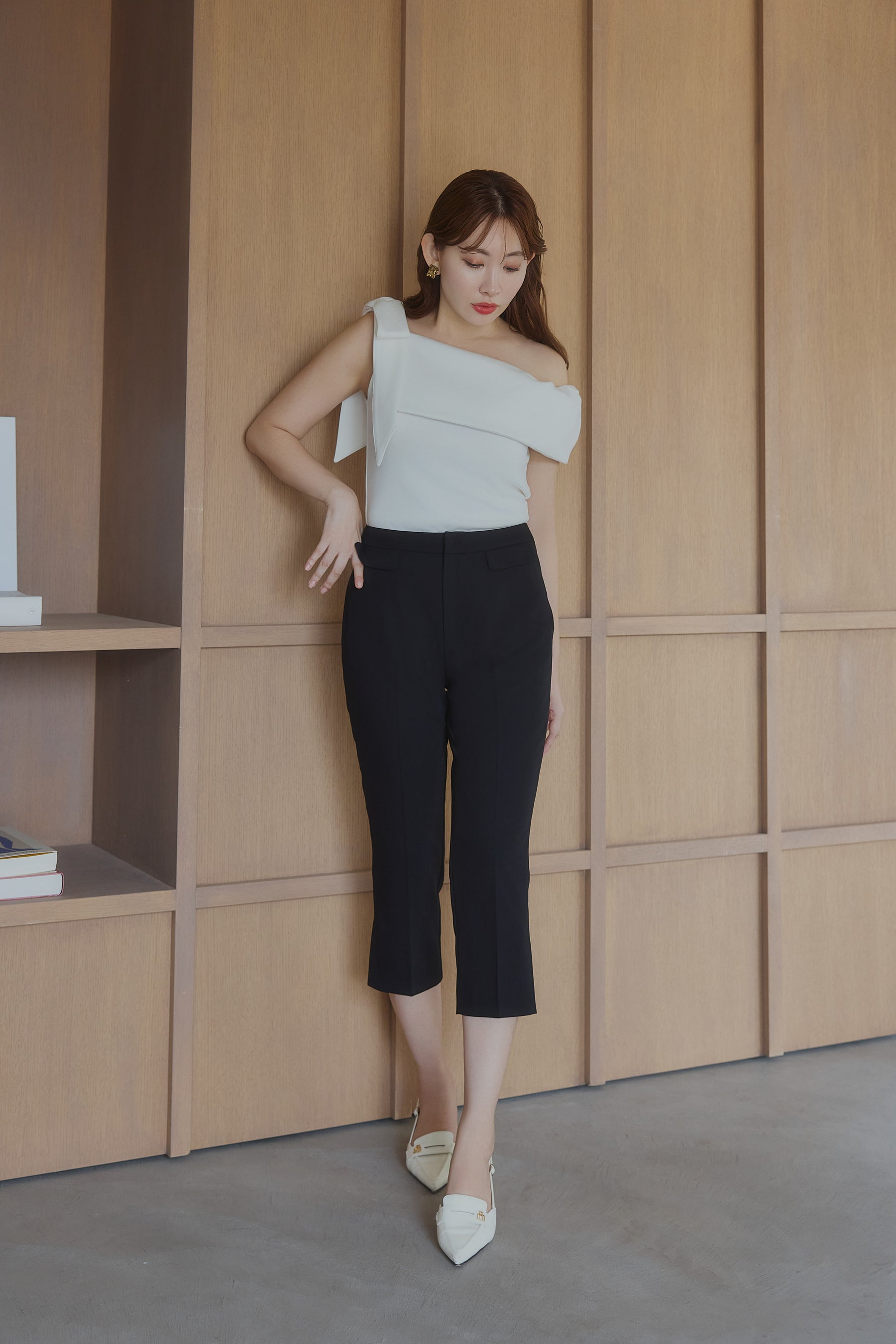 Tailored Capri Pants