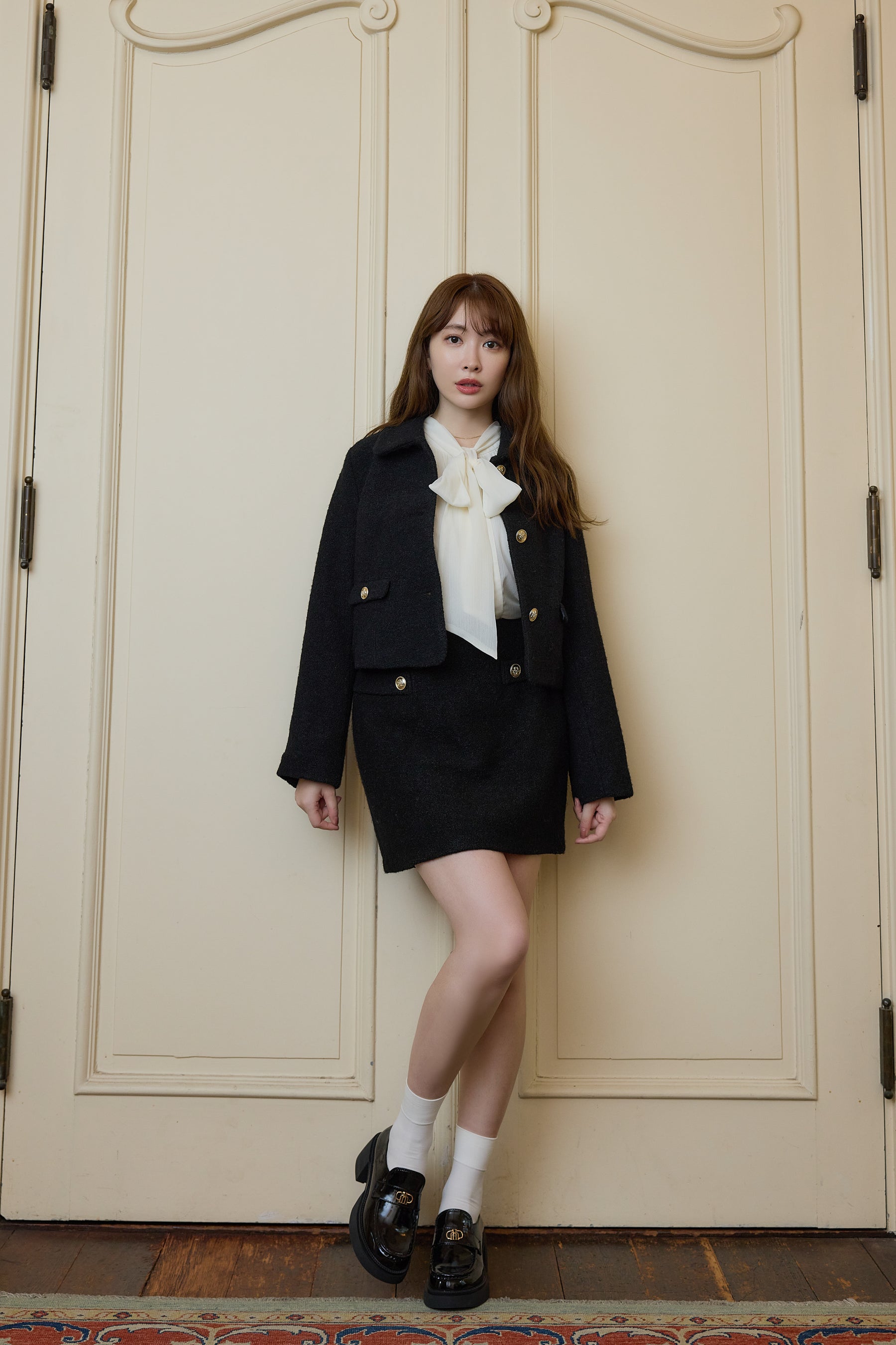 【新色】Trois Logo Loafers