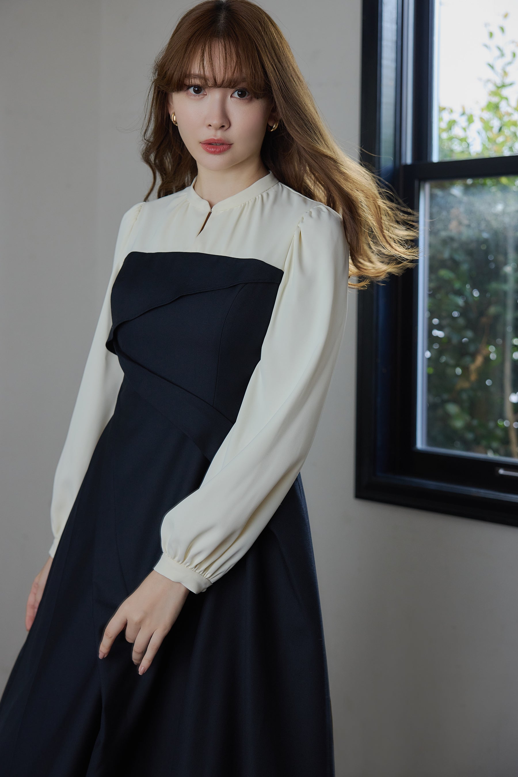 【新色】Bicolor Draped Dress