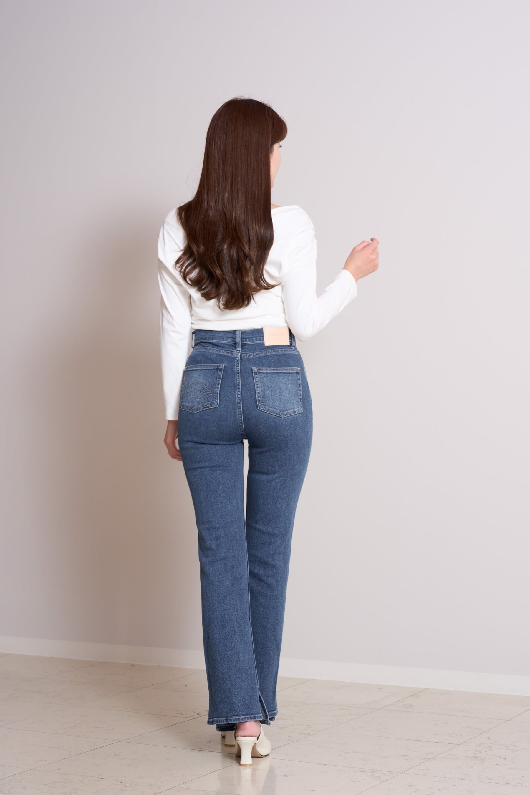 【light blue / blue】New York High-Waisted Jeans