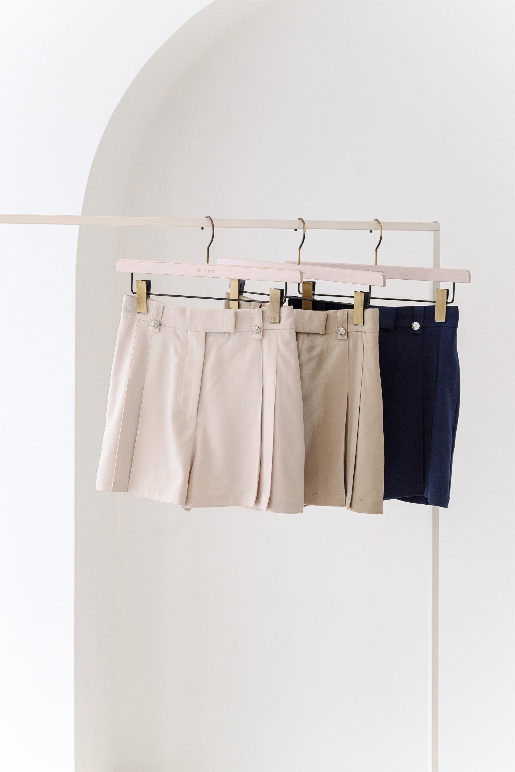 Front Tuck Twill Shorts
