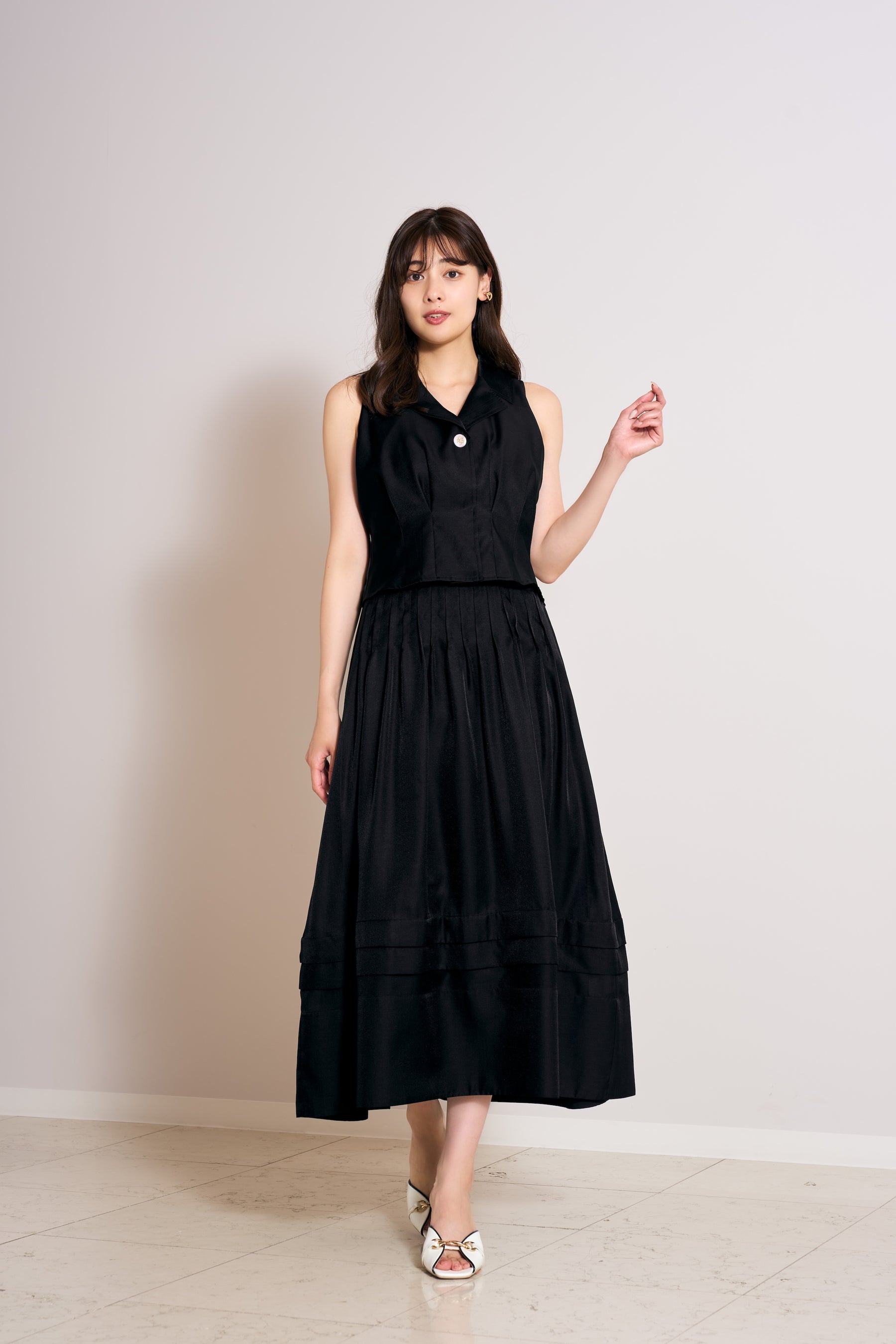 【5月中旬発送】Marianne Layered Tuck Dress