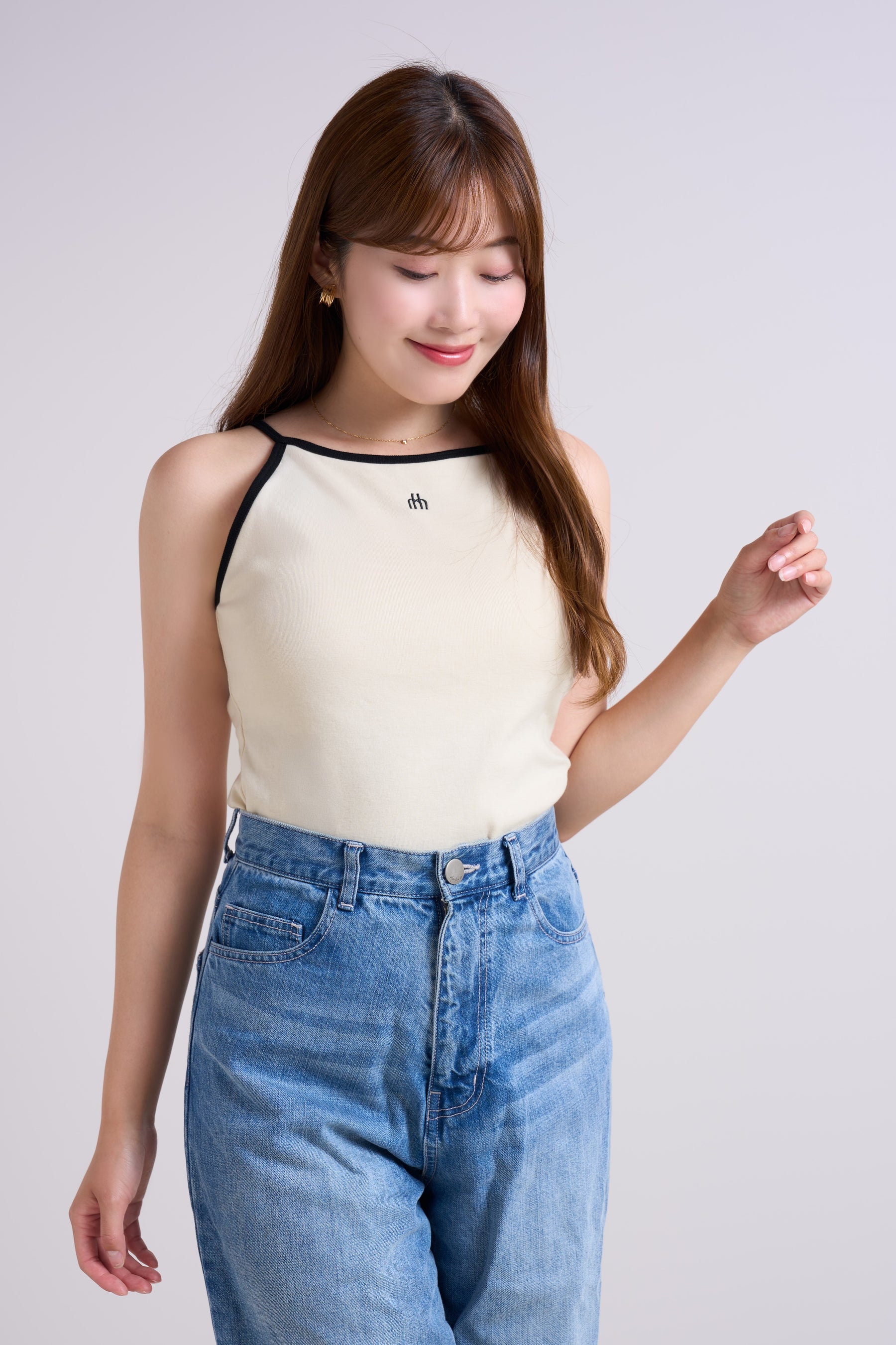 Trois Logo Top