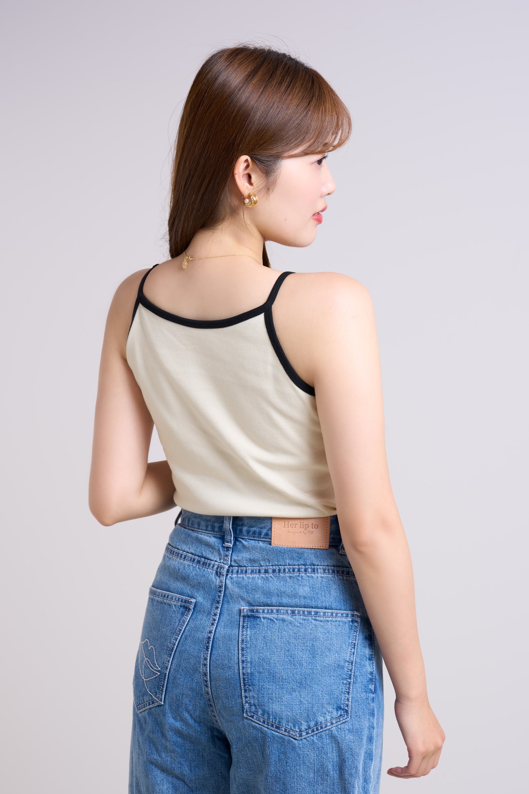 Trois Logo Top