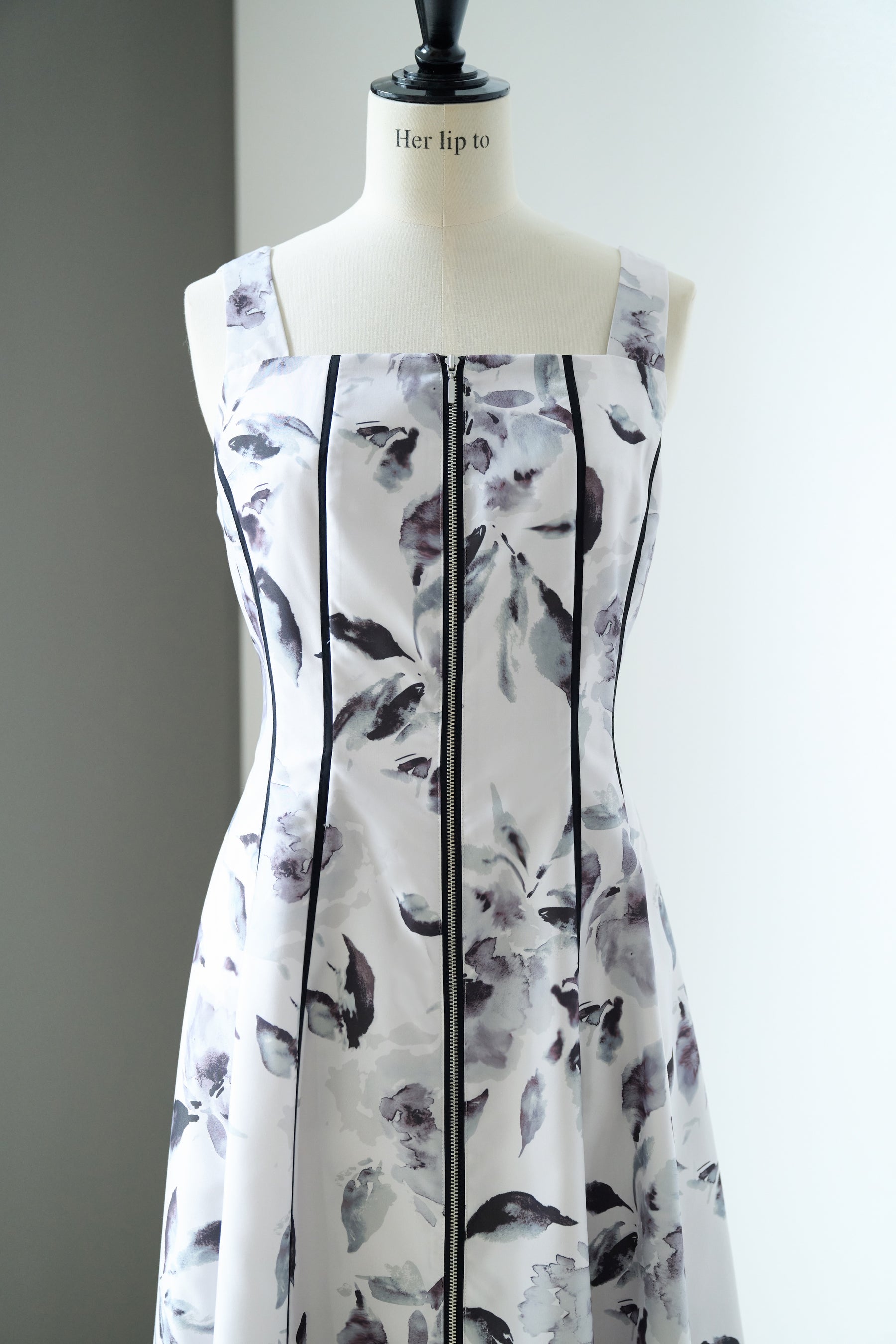 Noemie Floral Zip-Up Dress