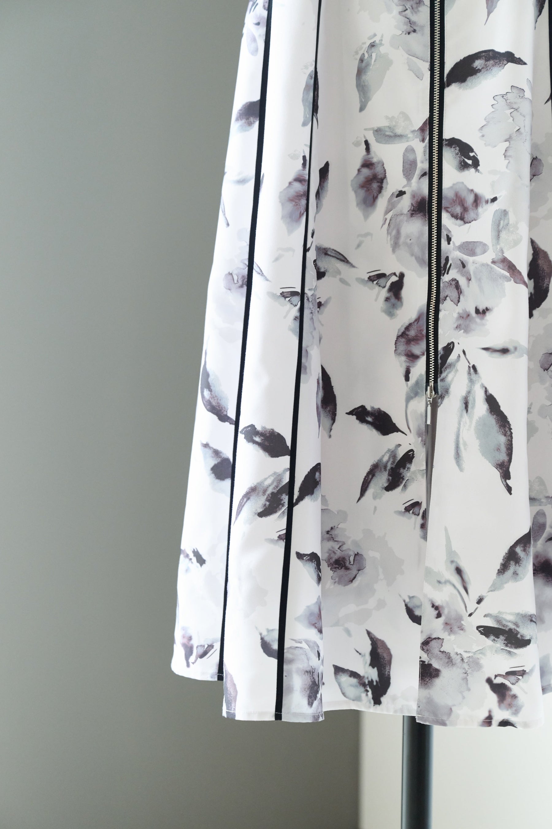 Noemie Floral Zip-Up Dress