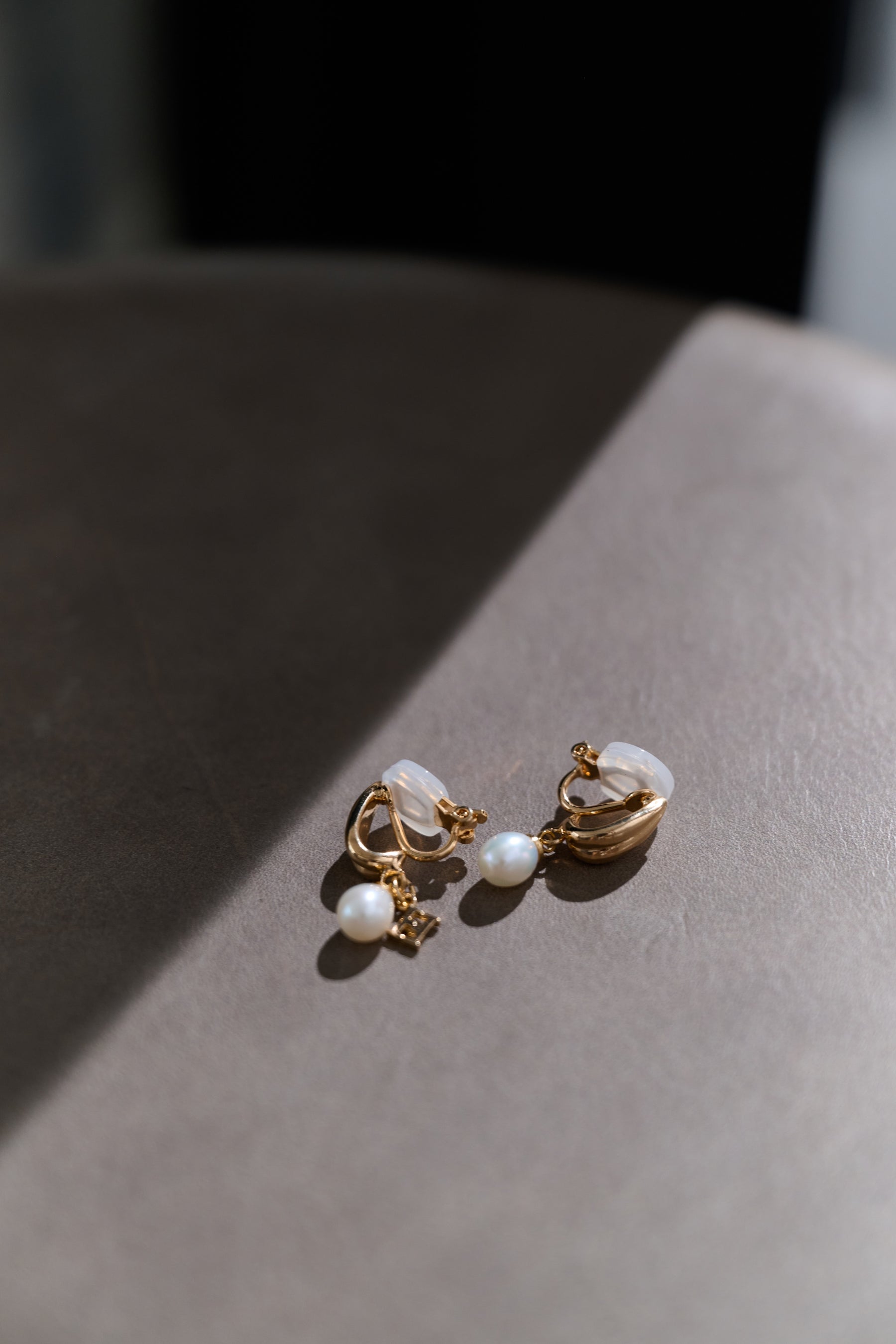 Twin-Arch Drop Pearl Earrings