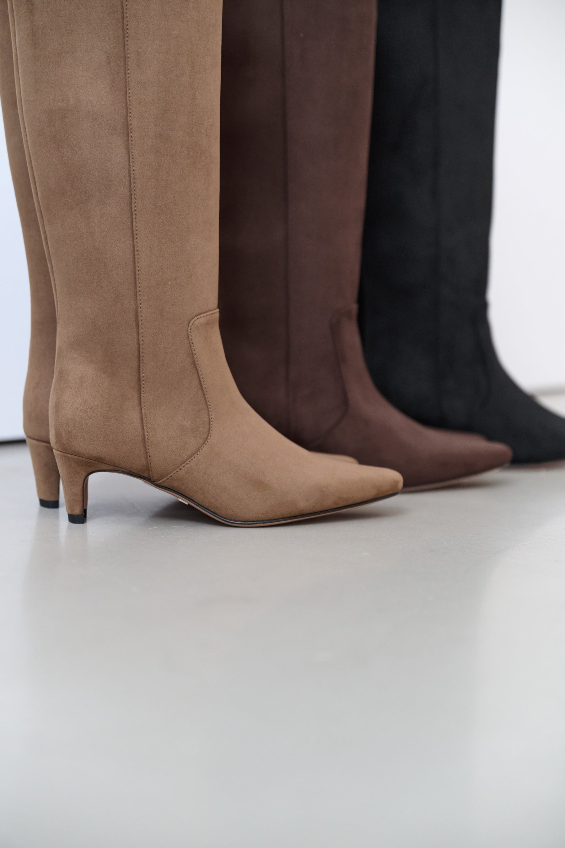【9月下旬発送】Faux Suede Long Boots