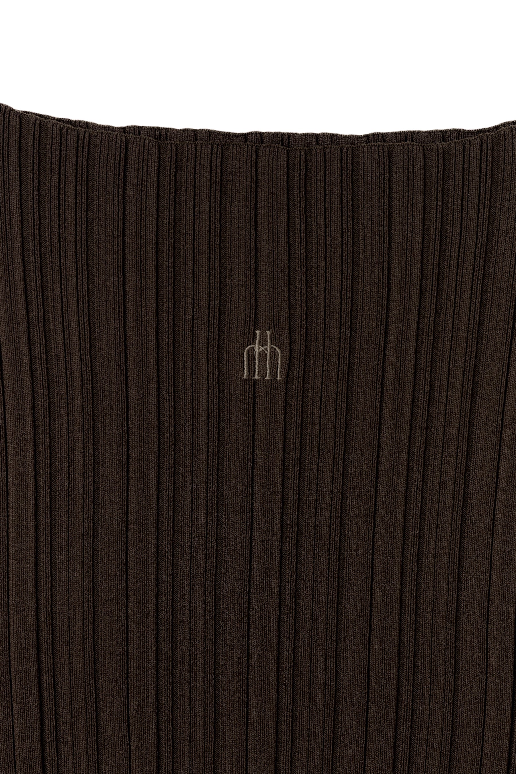 Ribbed Boat-Neck Knit Top