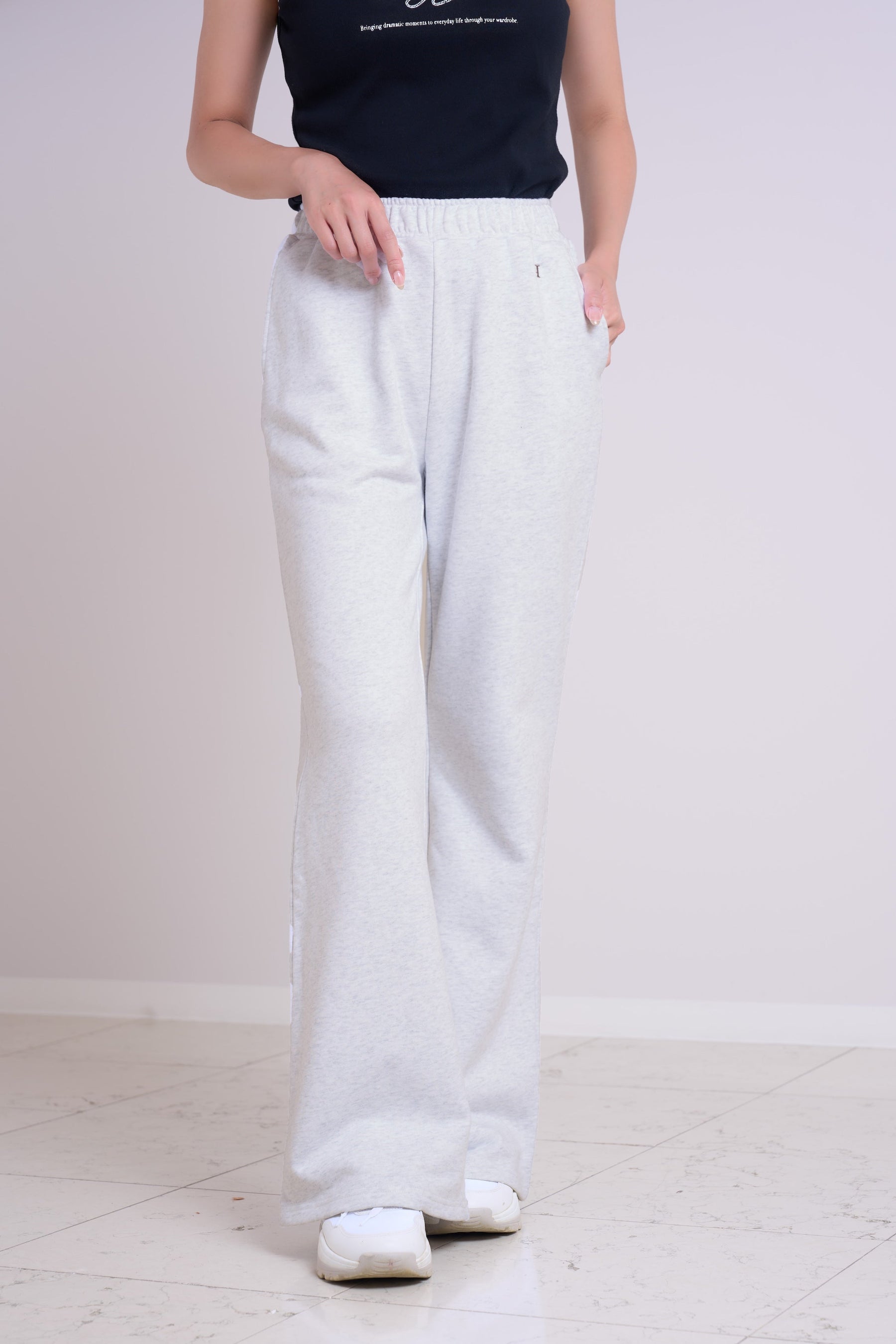 【light gray / pink】Flight Mode Semi-Flare Pants