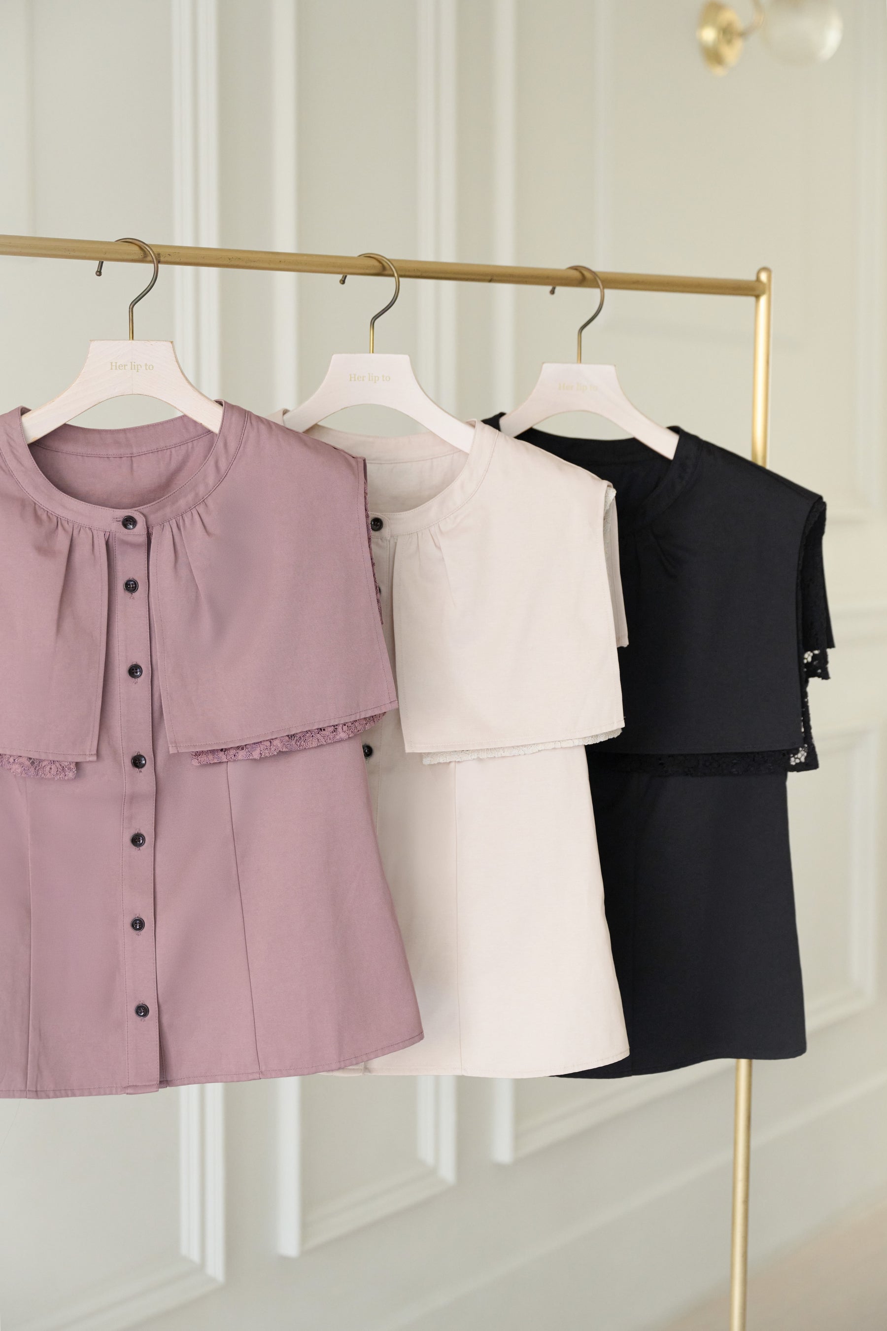 【9月中旬発送】Layered Lace Collar Blouse