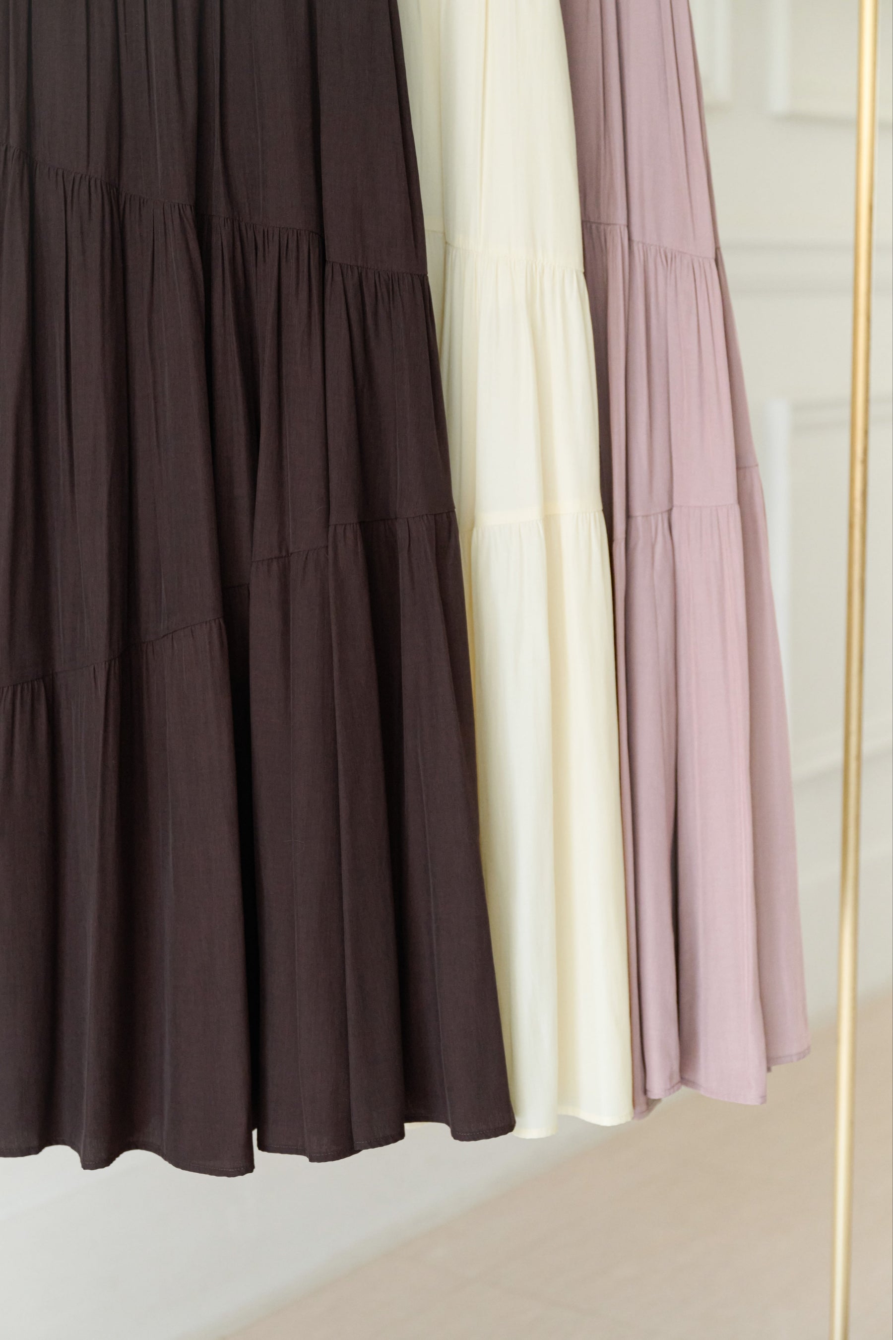 【新色】Asymmetry Tiered Skirt