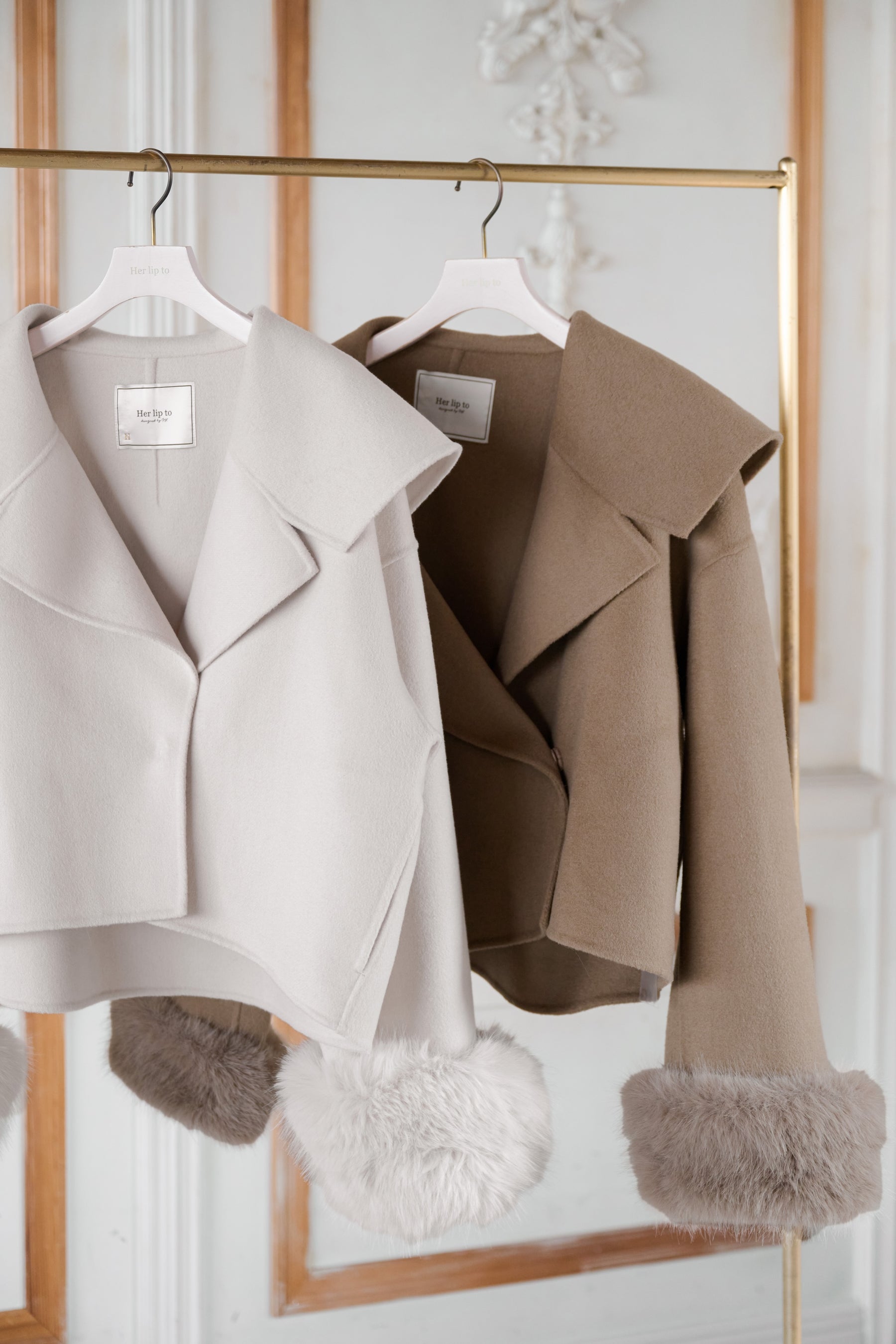 Loro Short Rever Coat