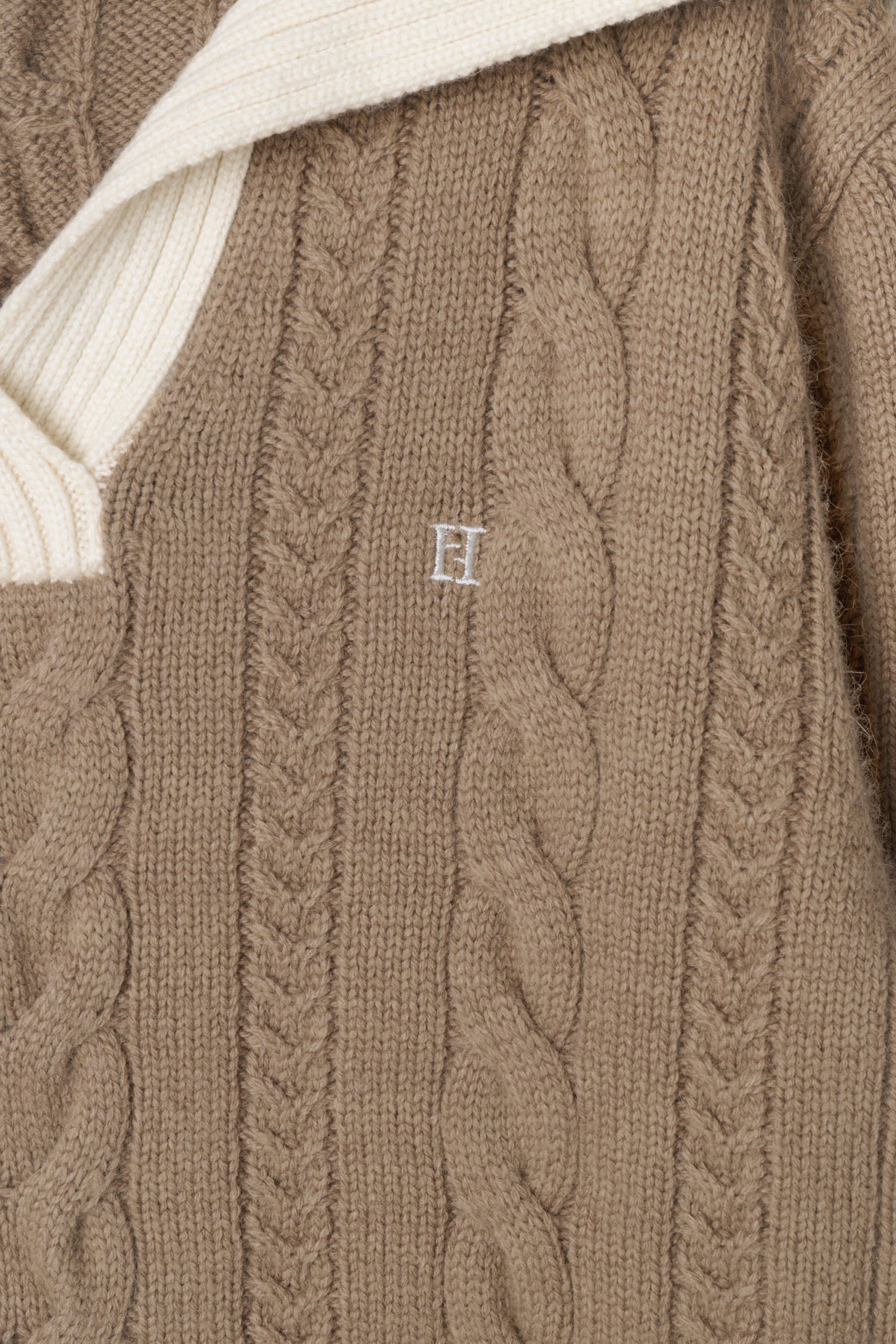 Sailor-Collar Cable Knit Pullover