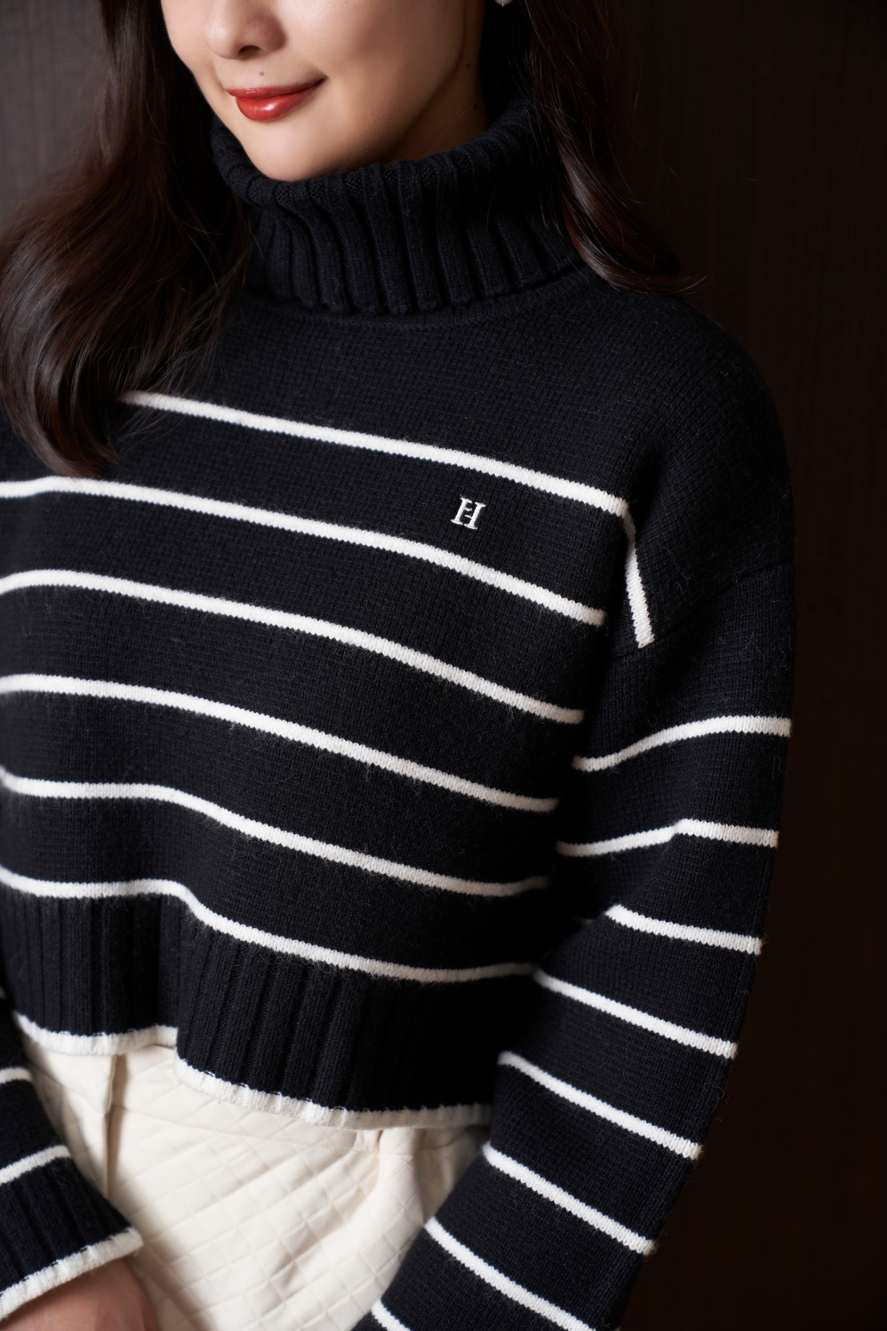 Striped Turtleneck Knit Pullover