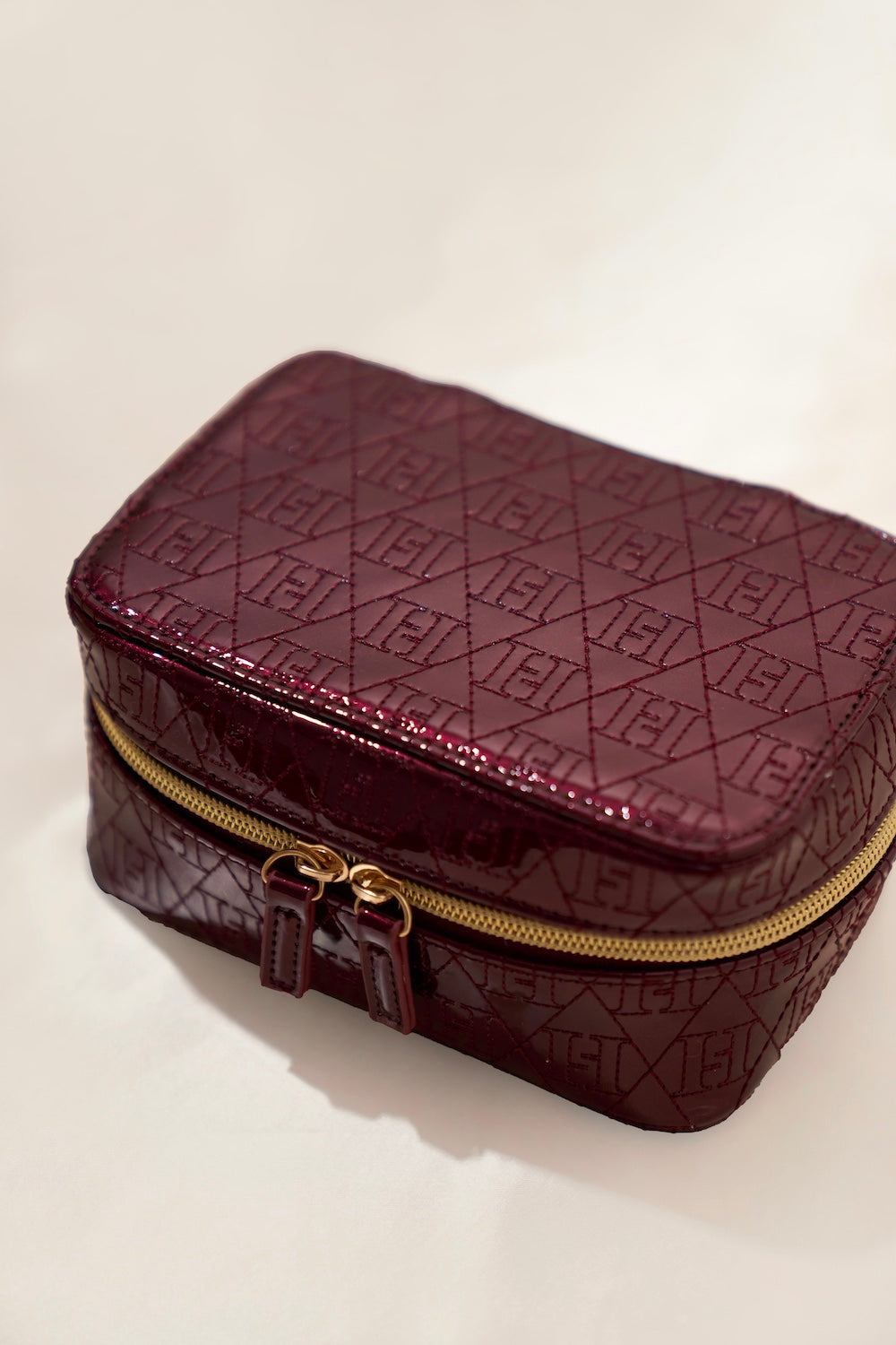 HLT HOLIDAY SET - VANITY POUCH -
