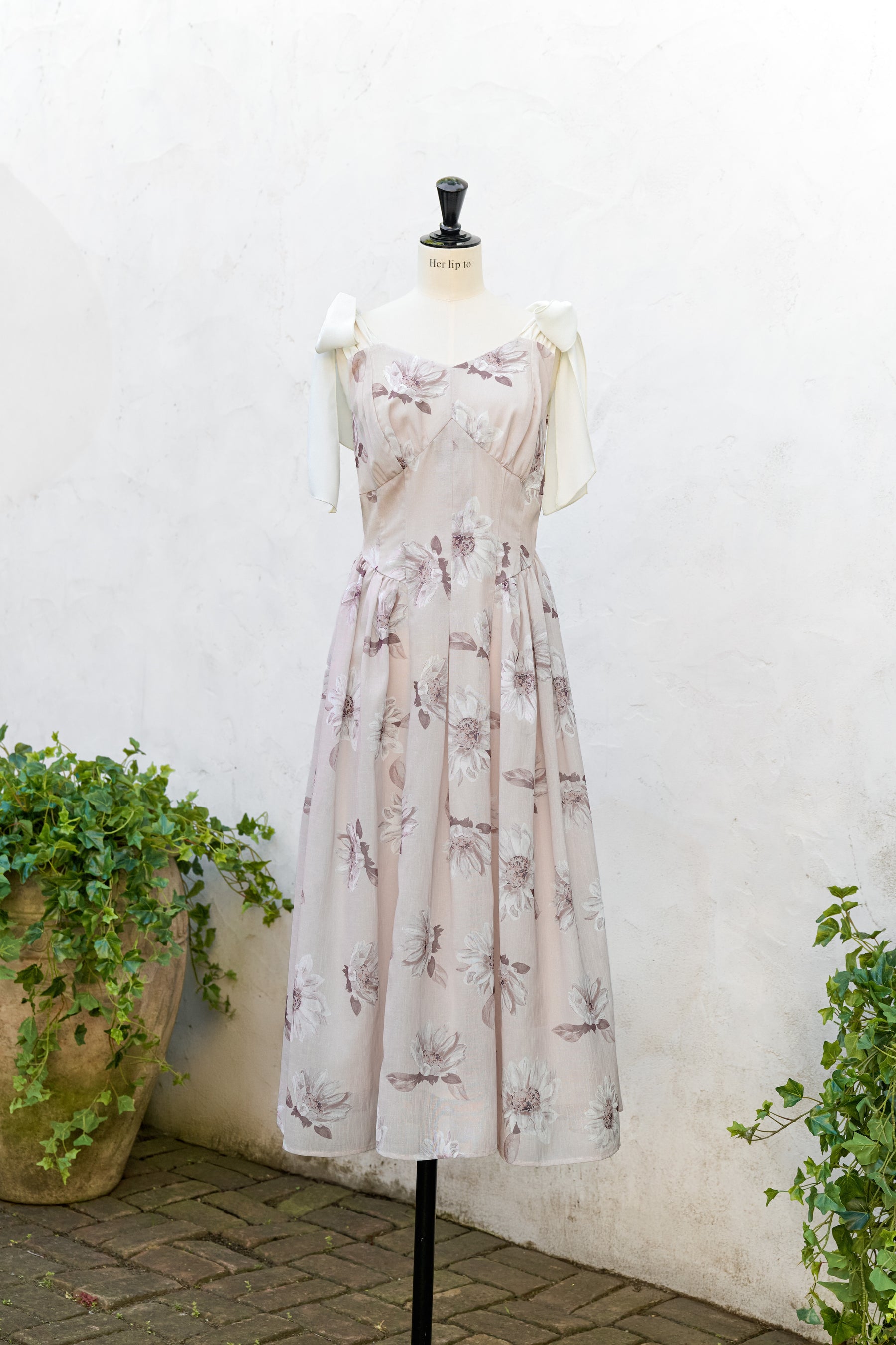 【新色】Sunflower-Printed Midi Dress
