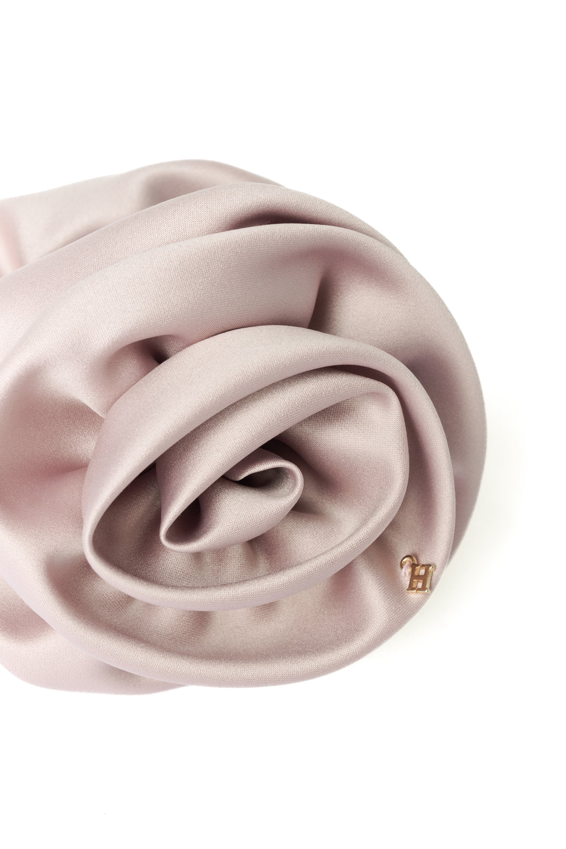 Rose Satin Clip