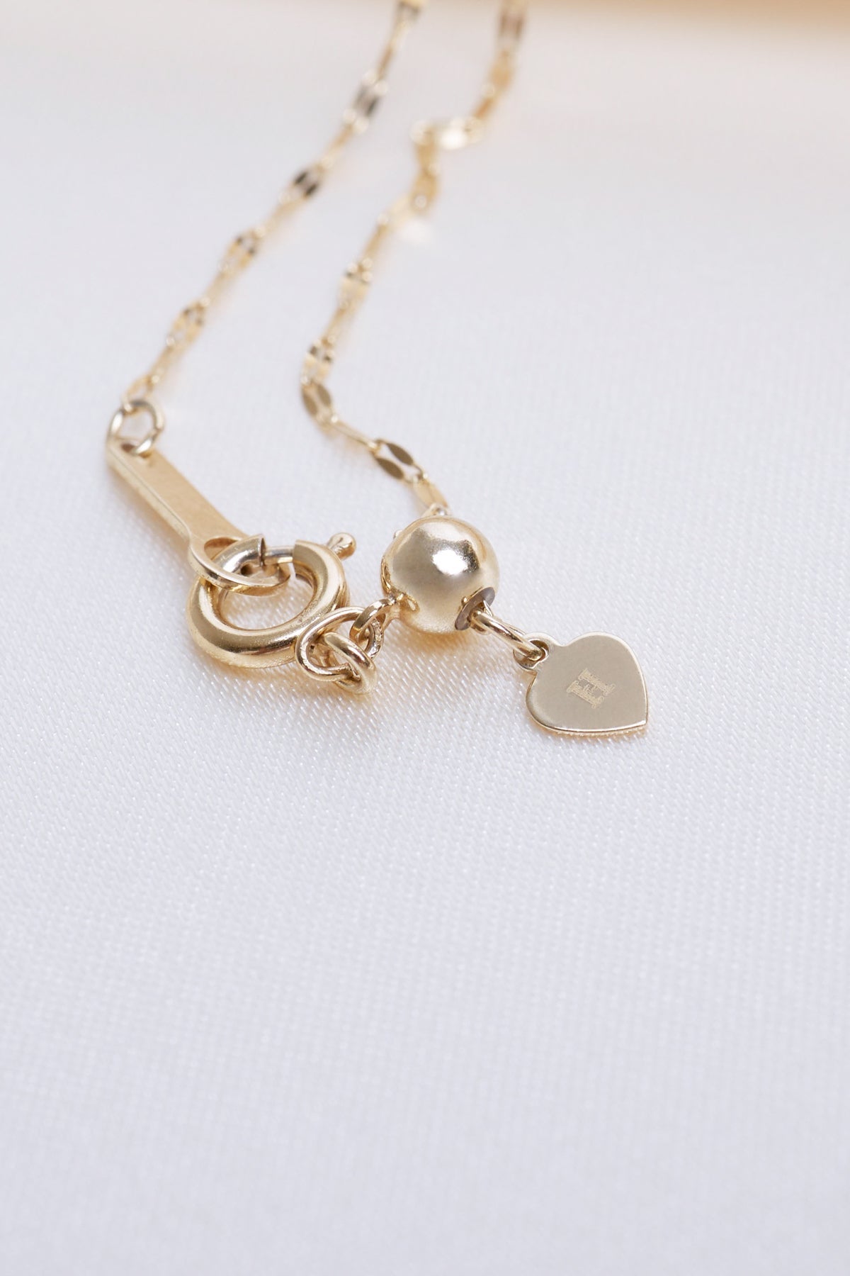 Petale Chain Necklace