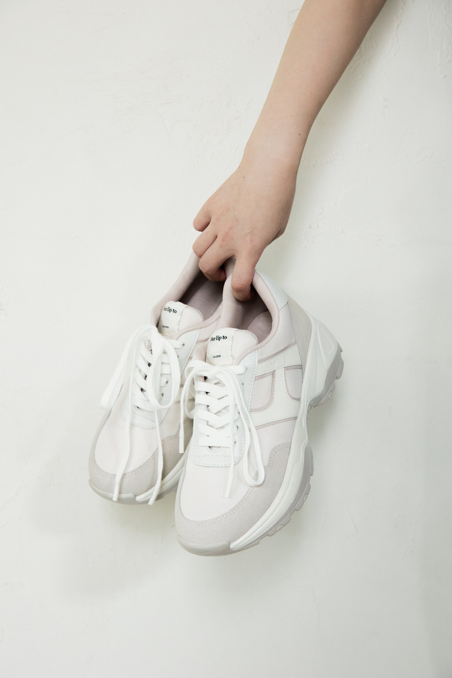 【white / beige / black×white / bordeaux】Le City HLT Sneakers