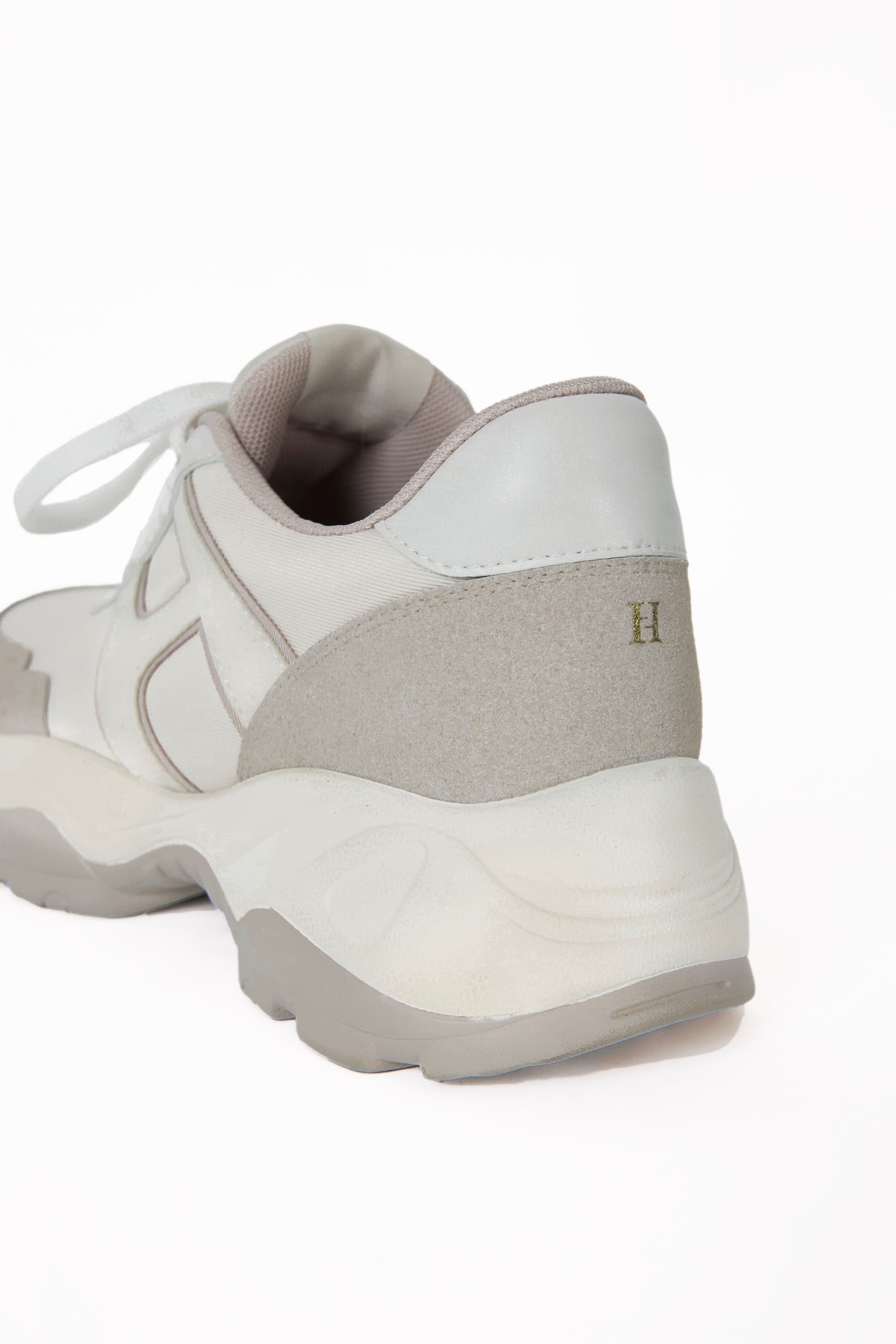 【white / beige / black×white / bordeaux】Le City HLT Sneakers
