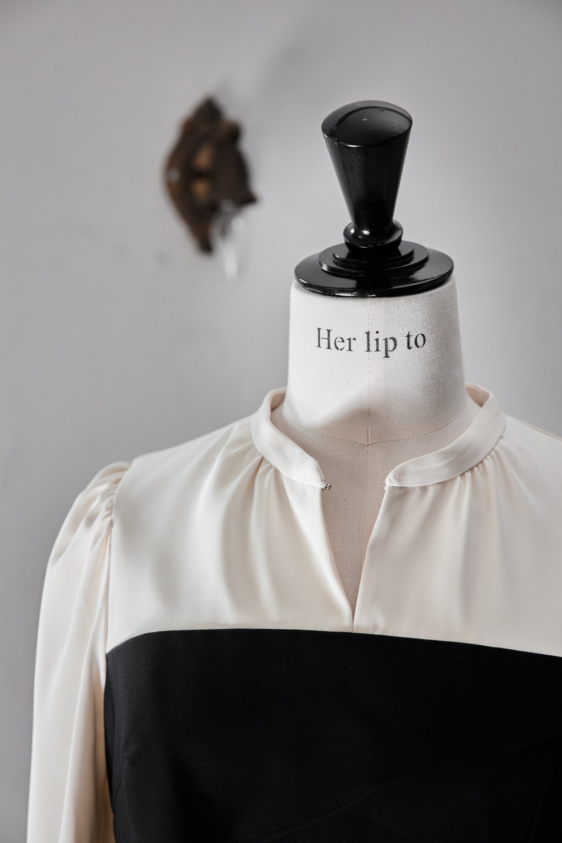 【新色】Bicolor Draped Dress