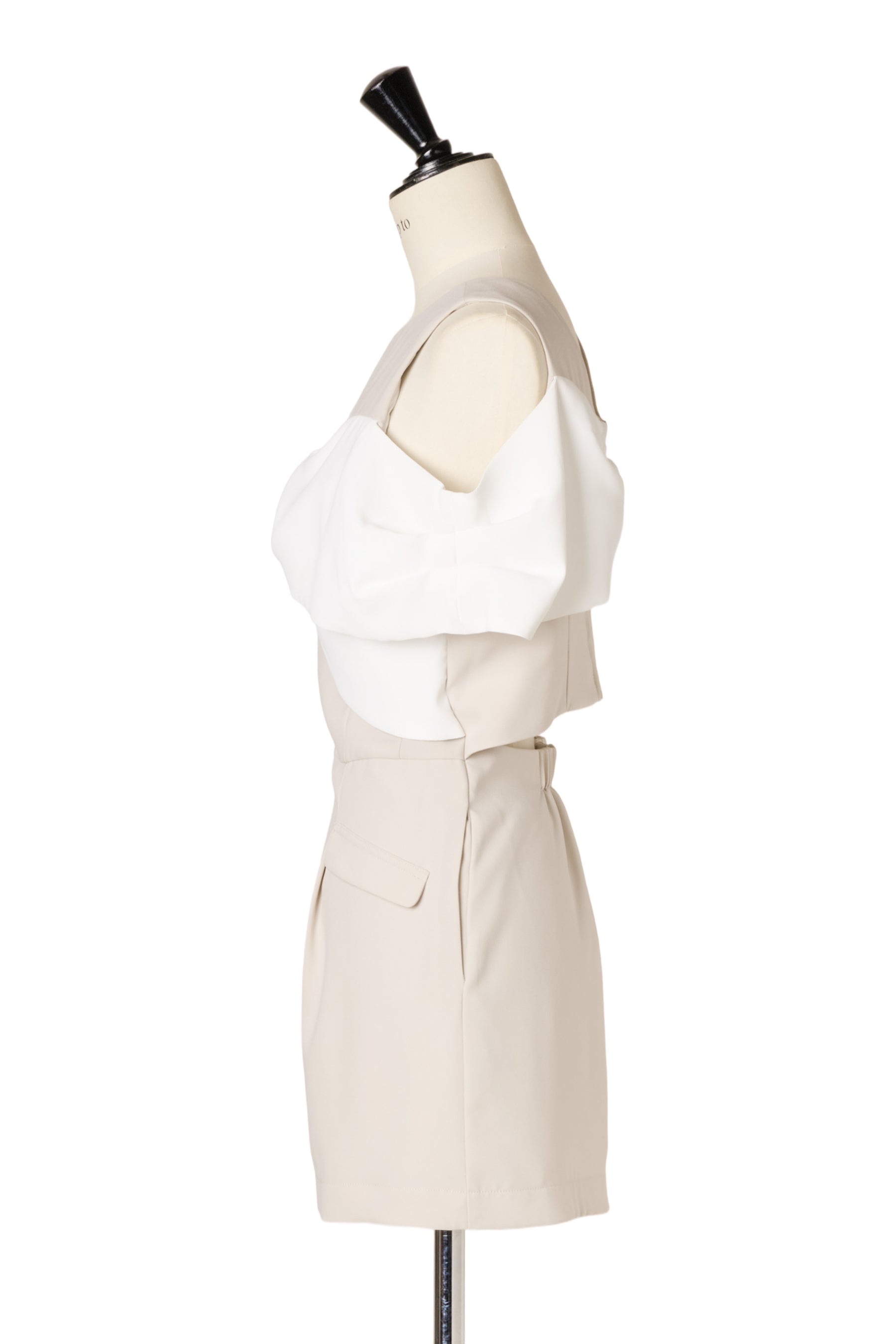 Bicolor Ribbon-Motif Romper