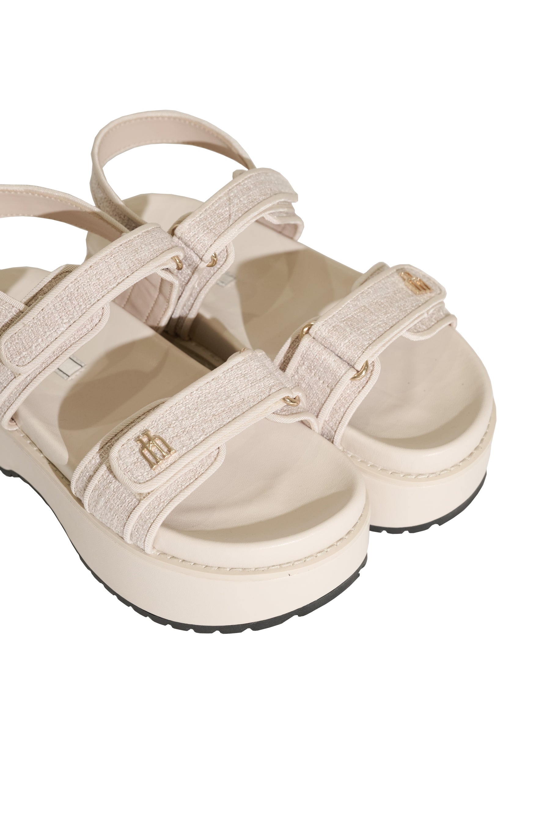 【6月下旬発送】Trois Tweed Platform Sandals