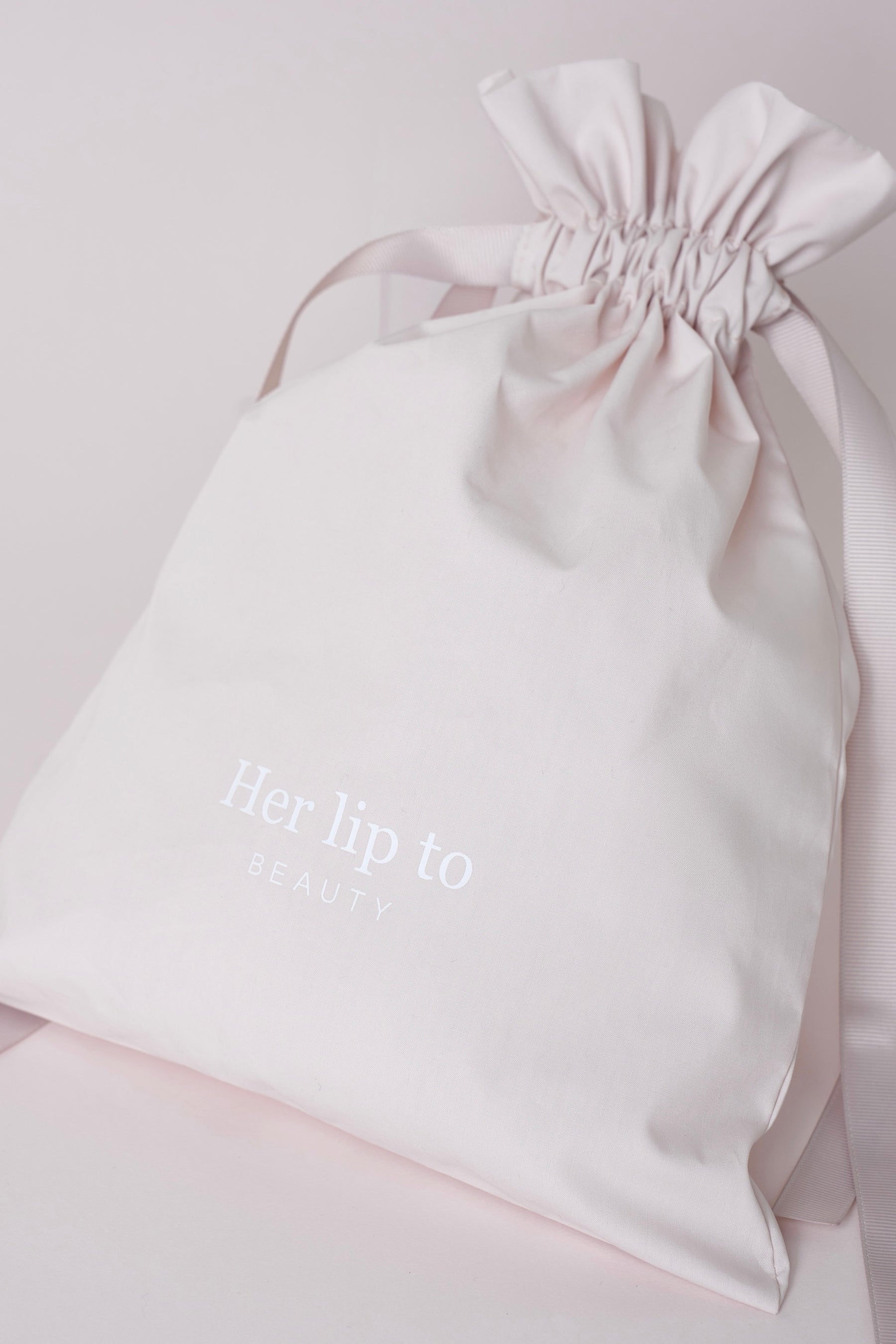 BEAUTY Gift Pouch【M】