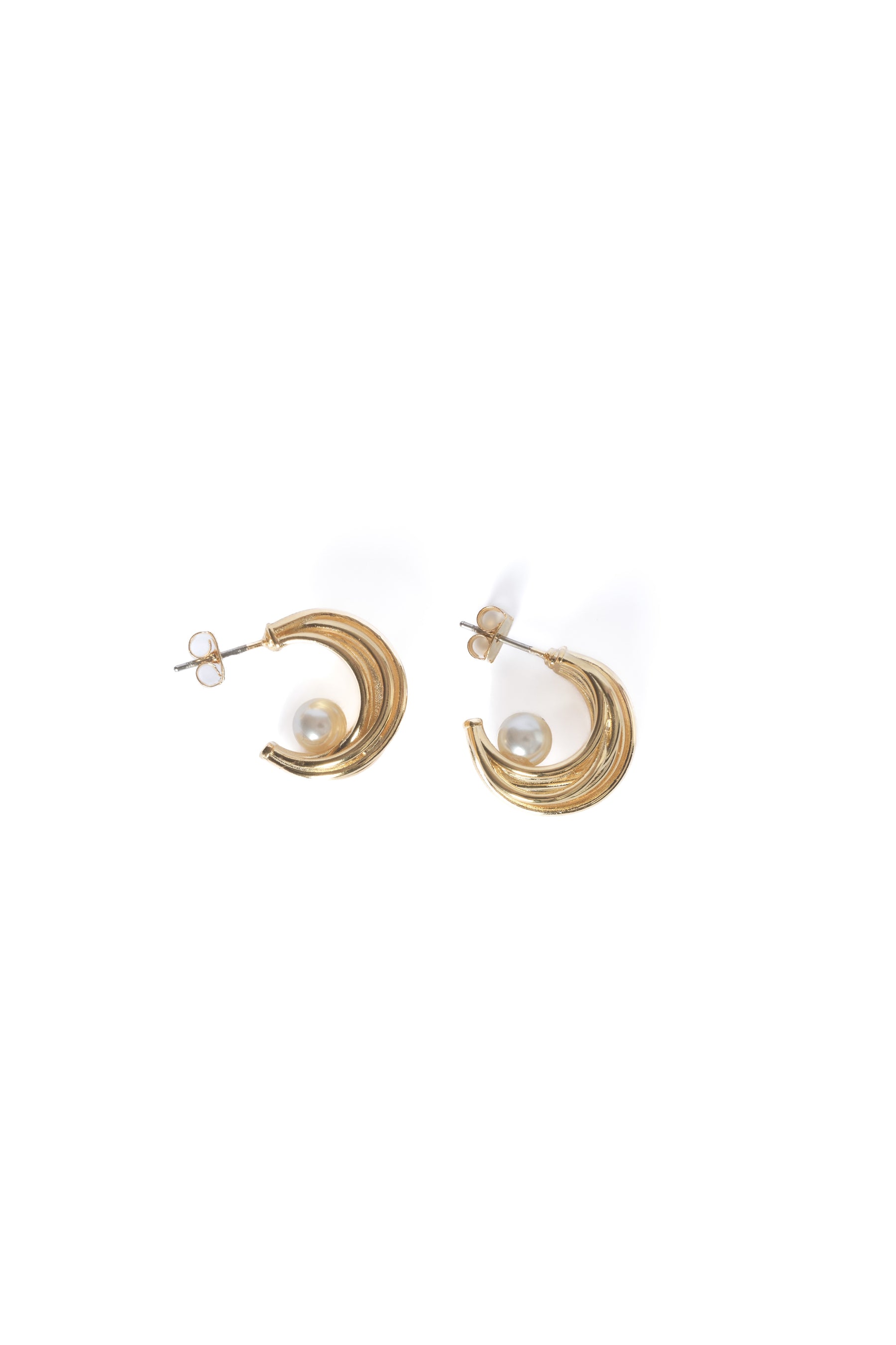 Cocoon Pearl Pierces