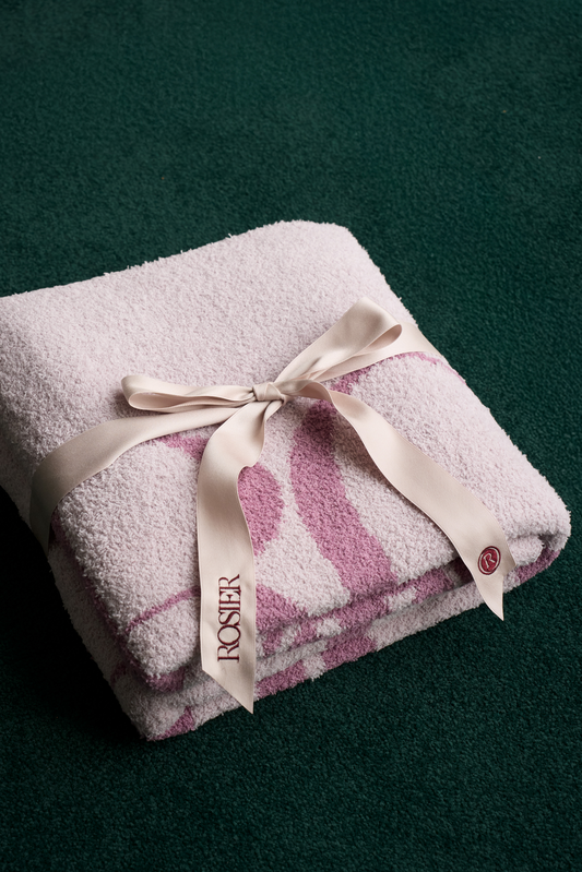 ROSIER Comfy Blanket