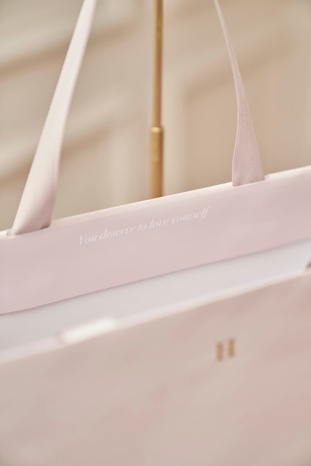 HLT BEAUTY bag【M】