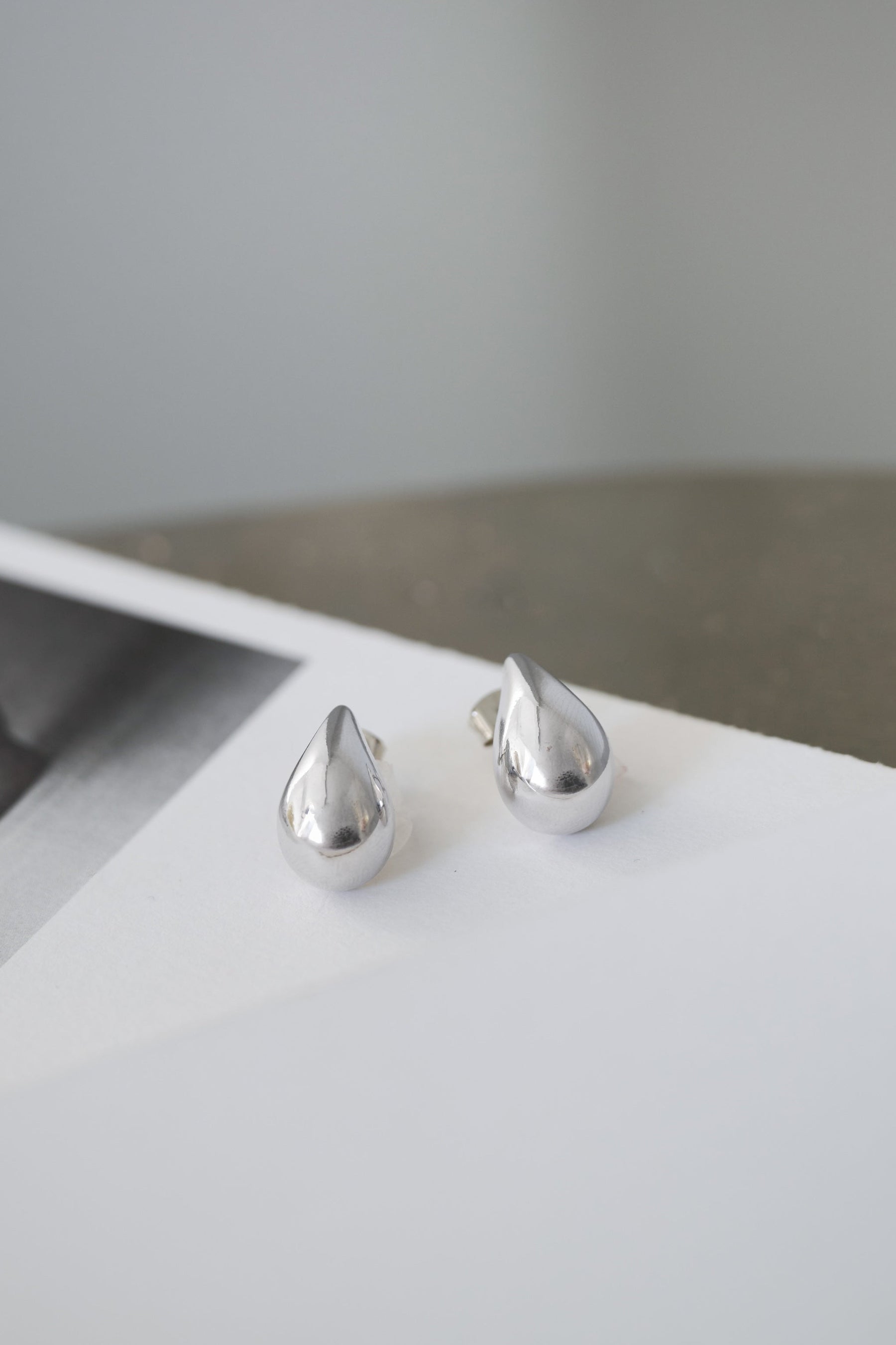 【2月下旬発送】Silver Drop Clip Earrings