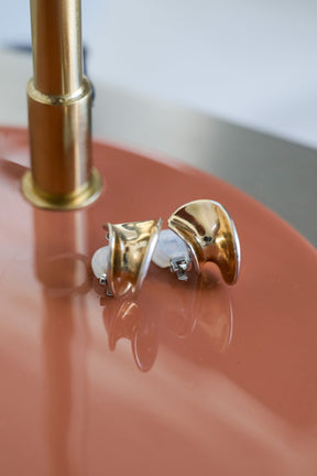 [Ships in late February] Two-Tone Hoop Earrings