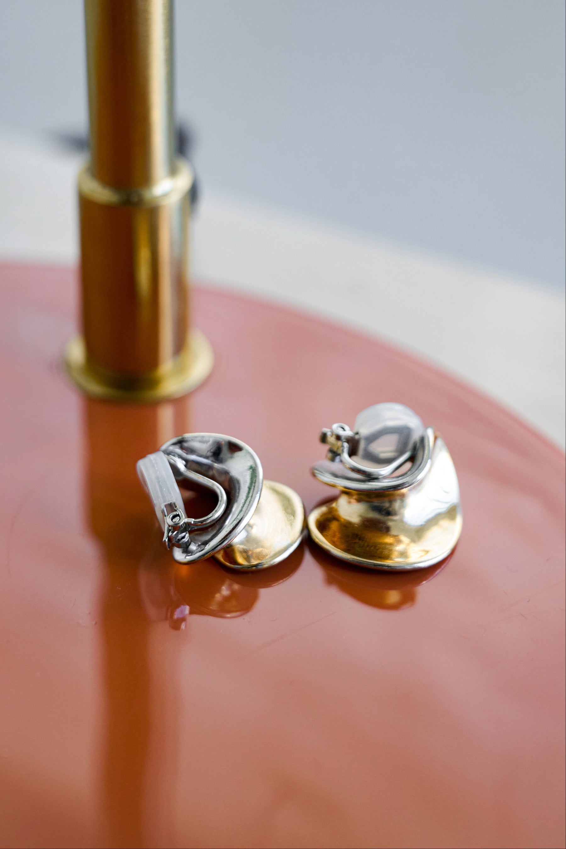 [Ships in late February] Two-Tone Hoop Earrings