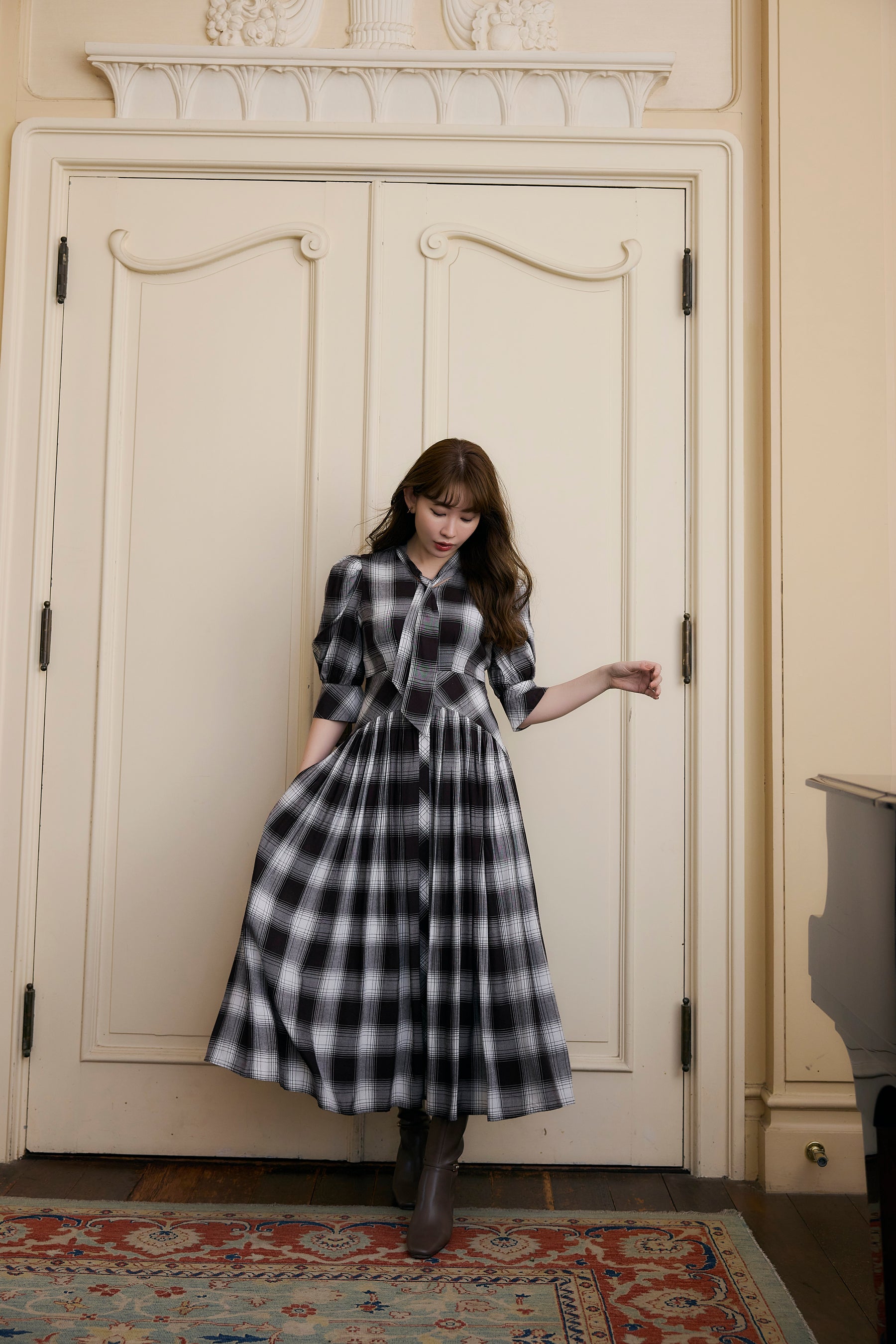 【9月中旬発送】Chelsea Checked Tie Dress