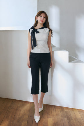Two-Tone Bow Knit Top