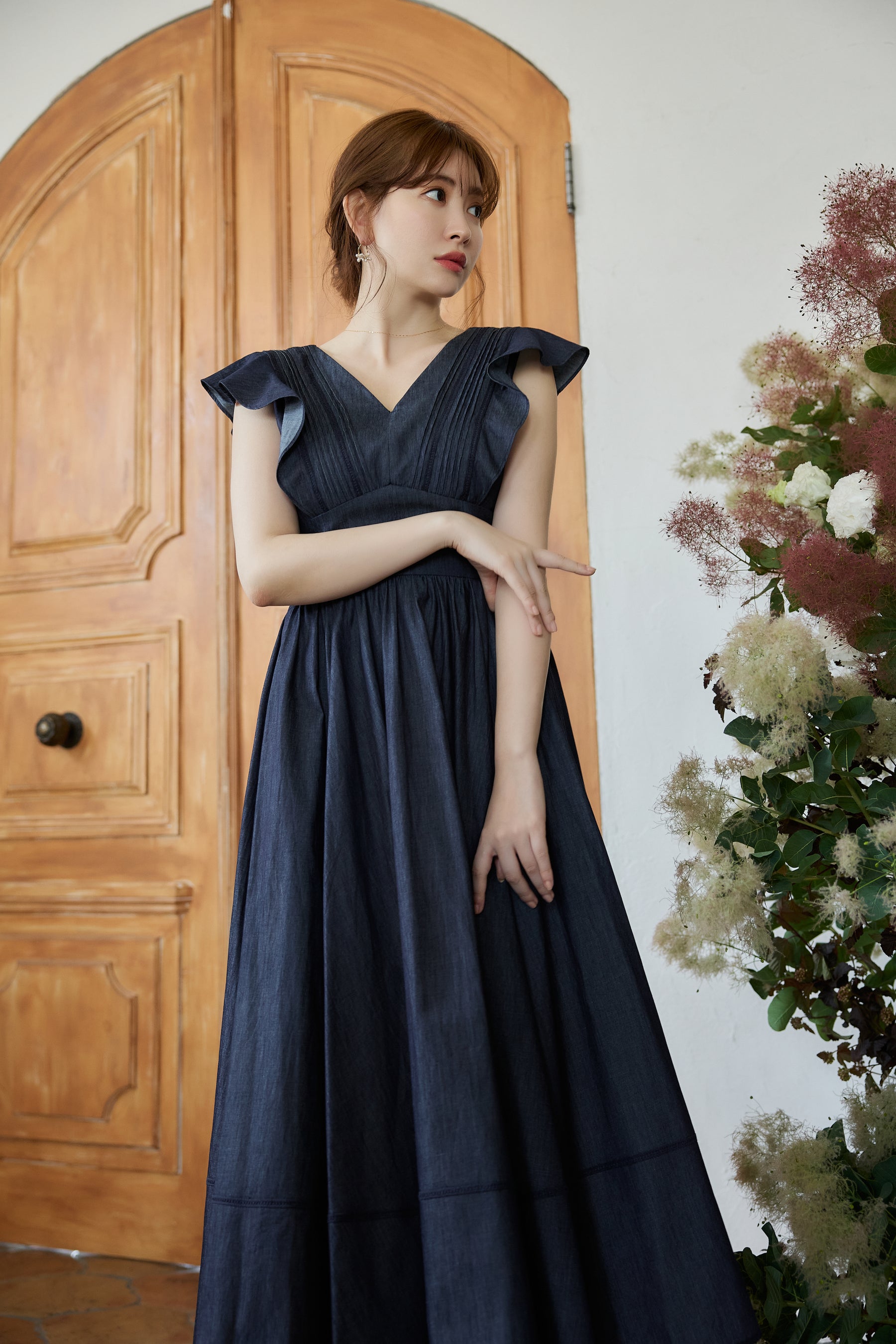 即配送 Eternal Lace Trimmed Dress - indigo - chonchiturismo.cl