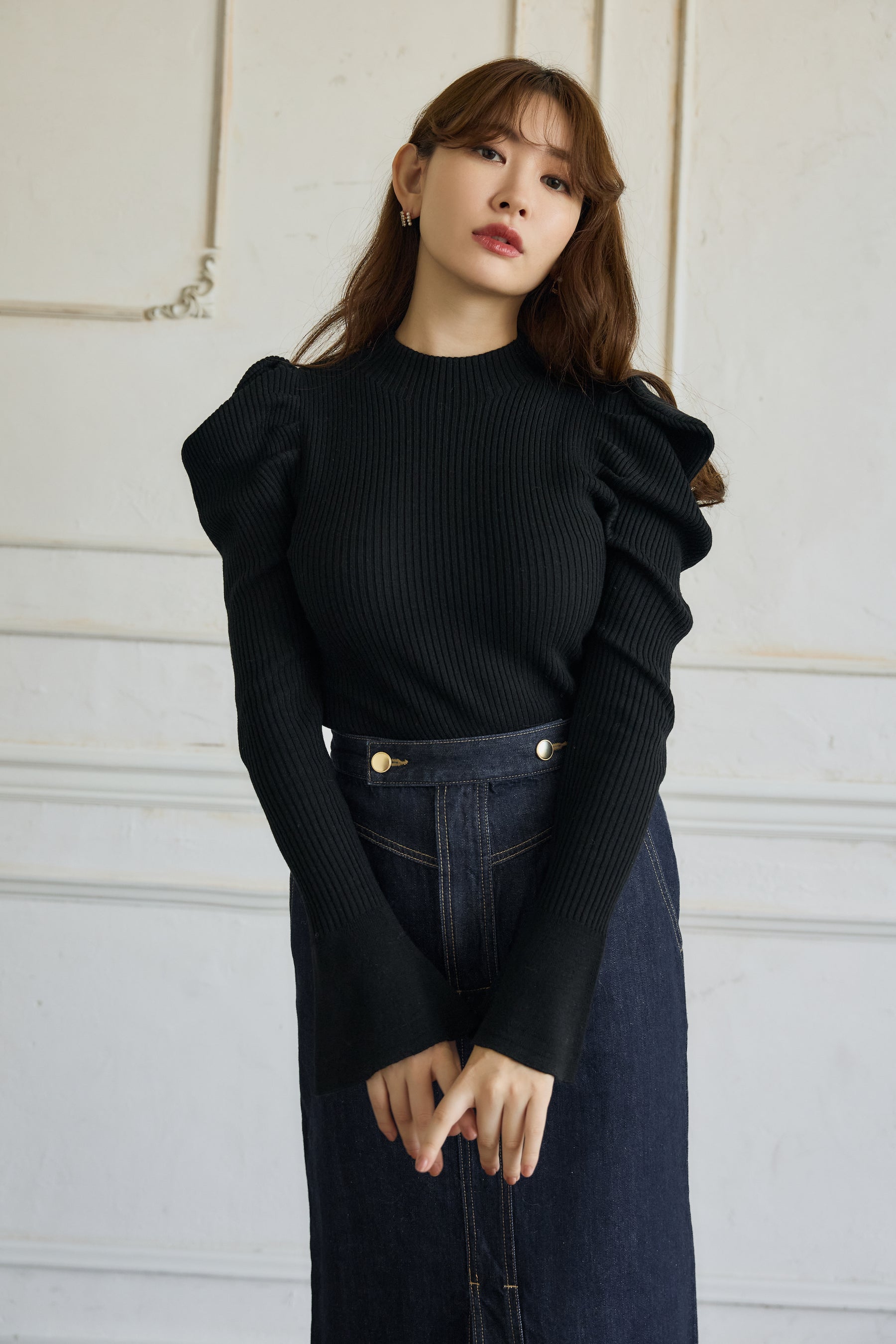 her lip to Volume Sleeve Rib Knit Top
