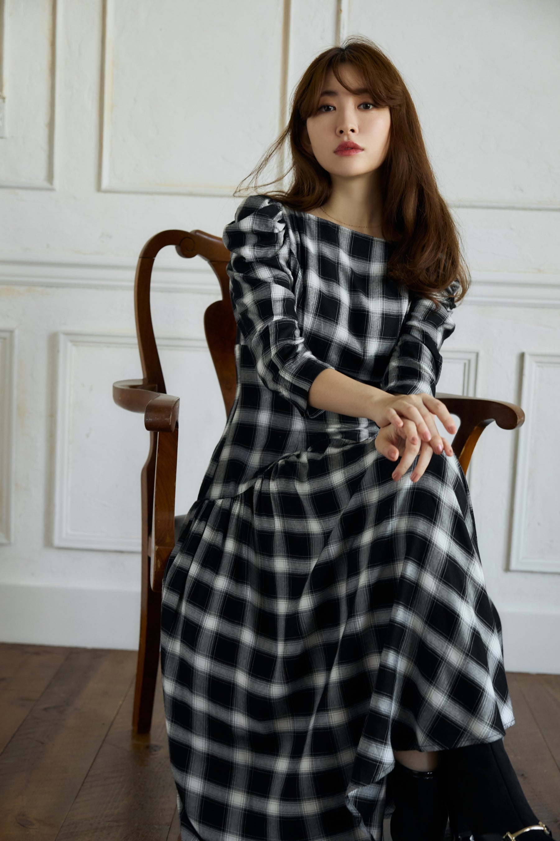 ロングワンピースherlipto Roanne Over Check Dress