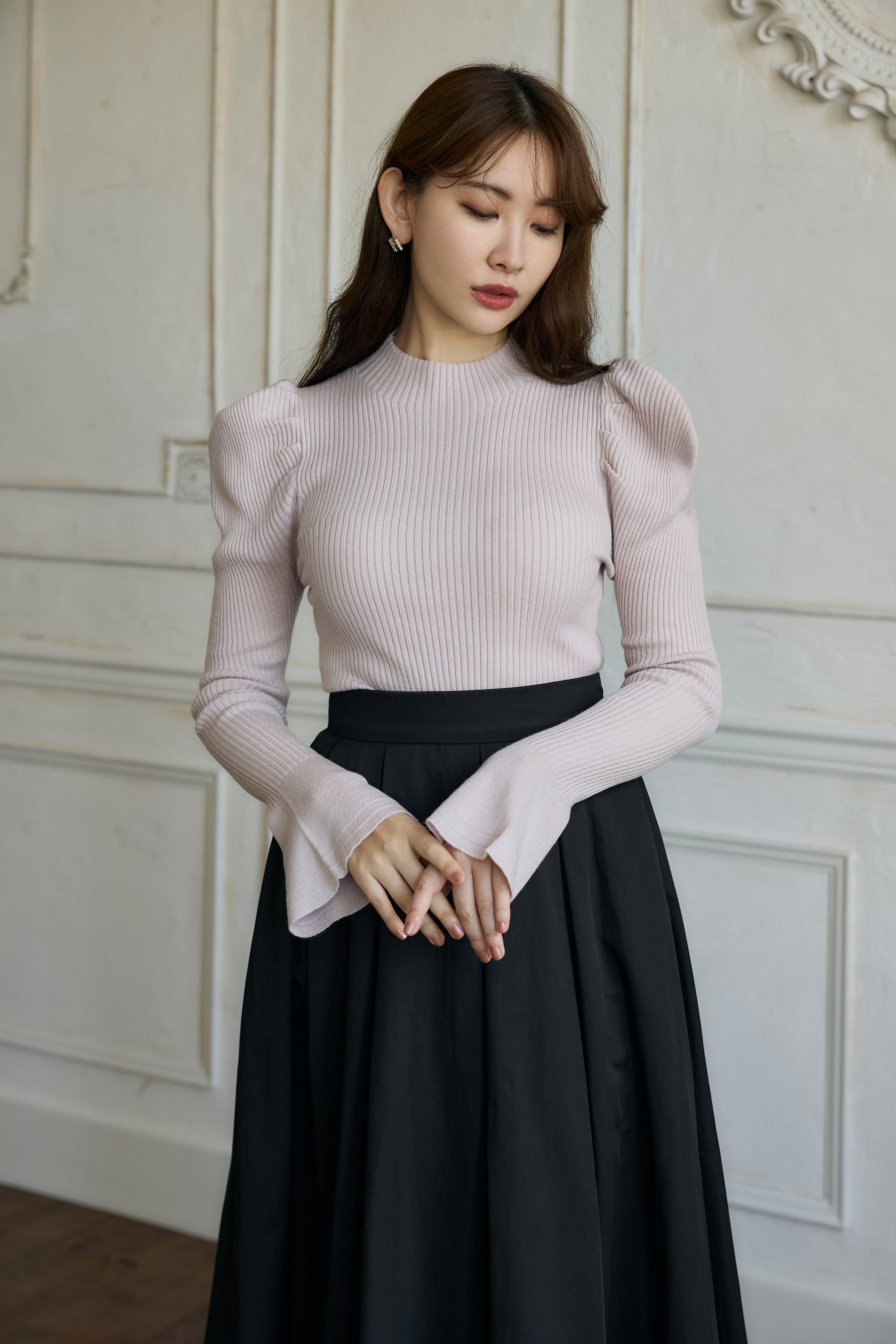 Her lip to Volume Sleeve Rib Knit Top
