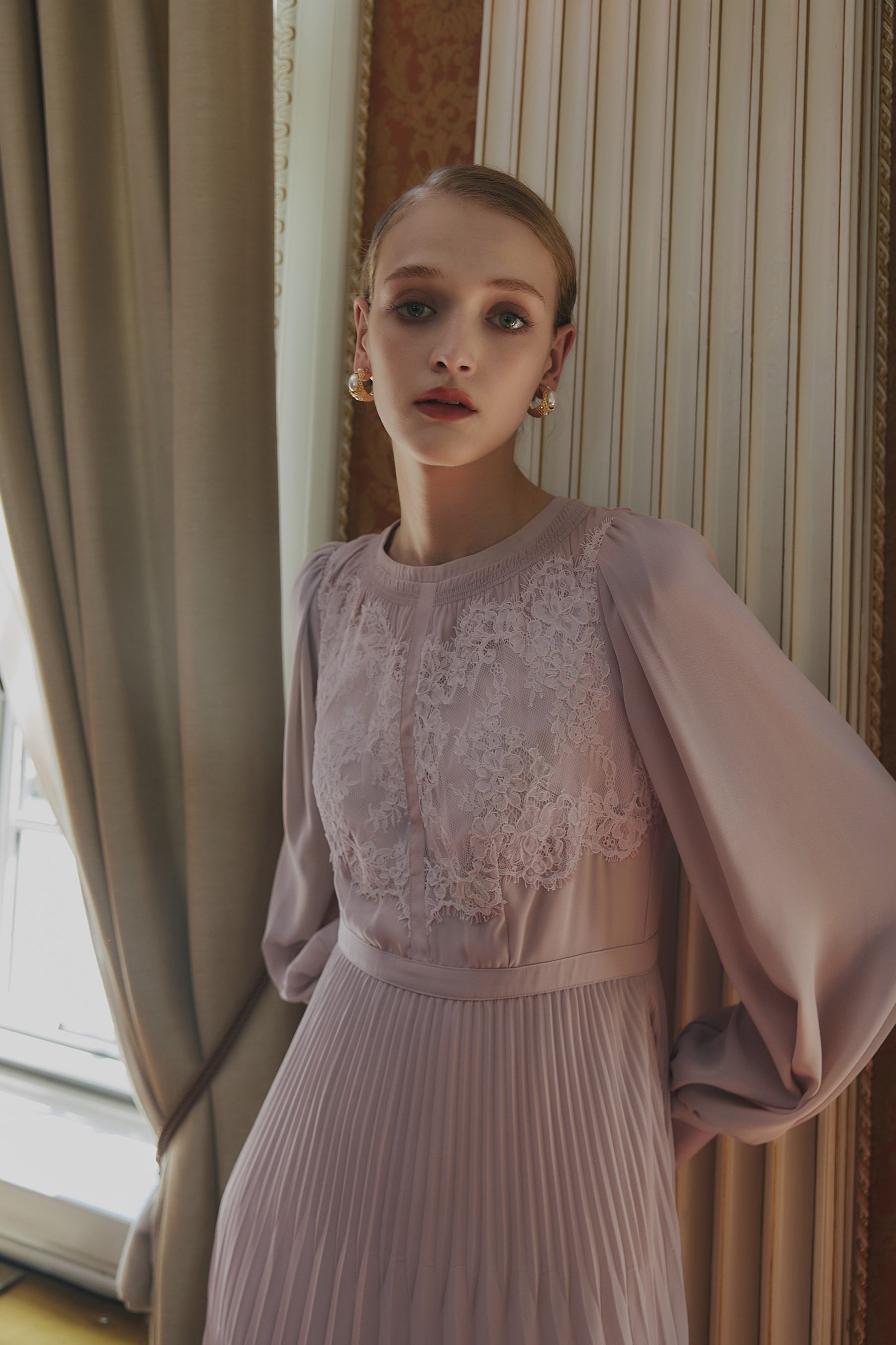 【9月上旬発送】Vol.1 Pleated Chiffon Lace Dress