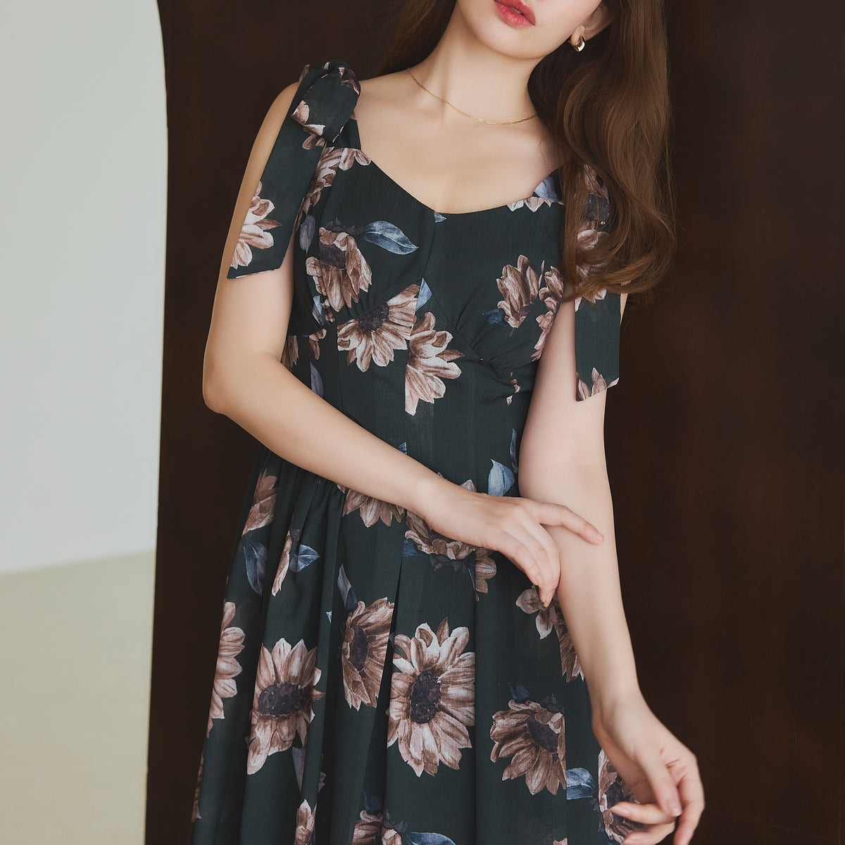 ワンピース Sunflower-Printed Midi Dress espresso S Sunflower-Printed Midi Dress espresso