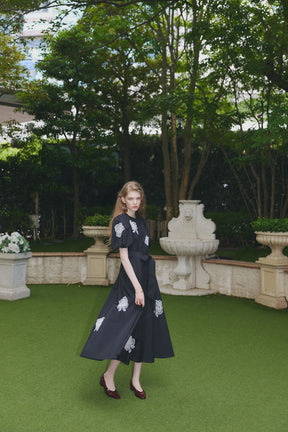 【新色】Vol.2 Rose Embroidered Dress