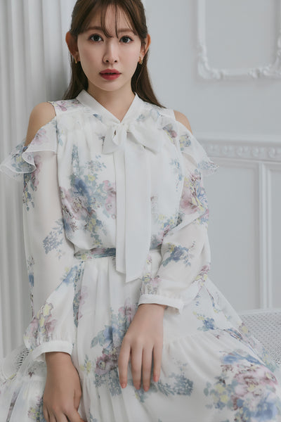 Isaline Bow-Tie Floral Blouse Isaline Bow-Tie Floral Blouse