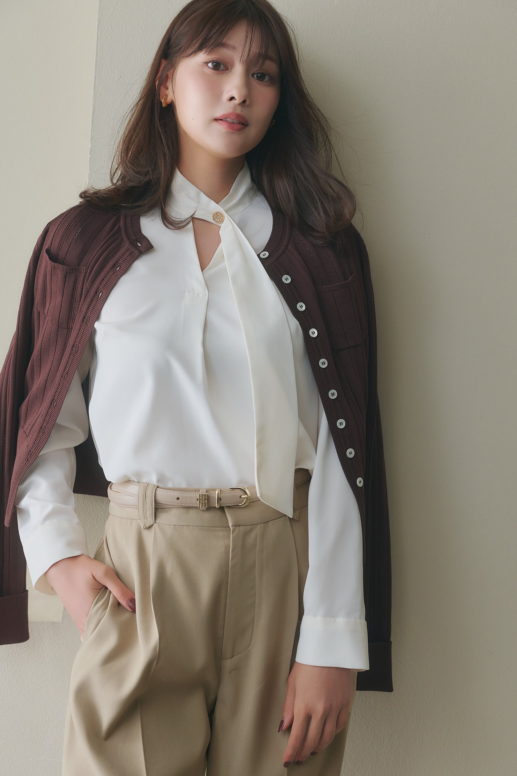 Essentia］Eyelet Knit Cardigan