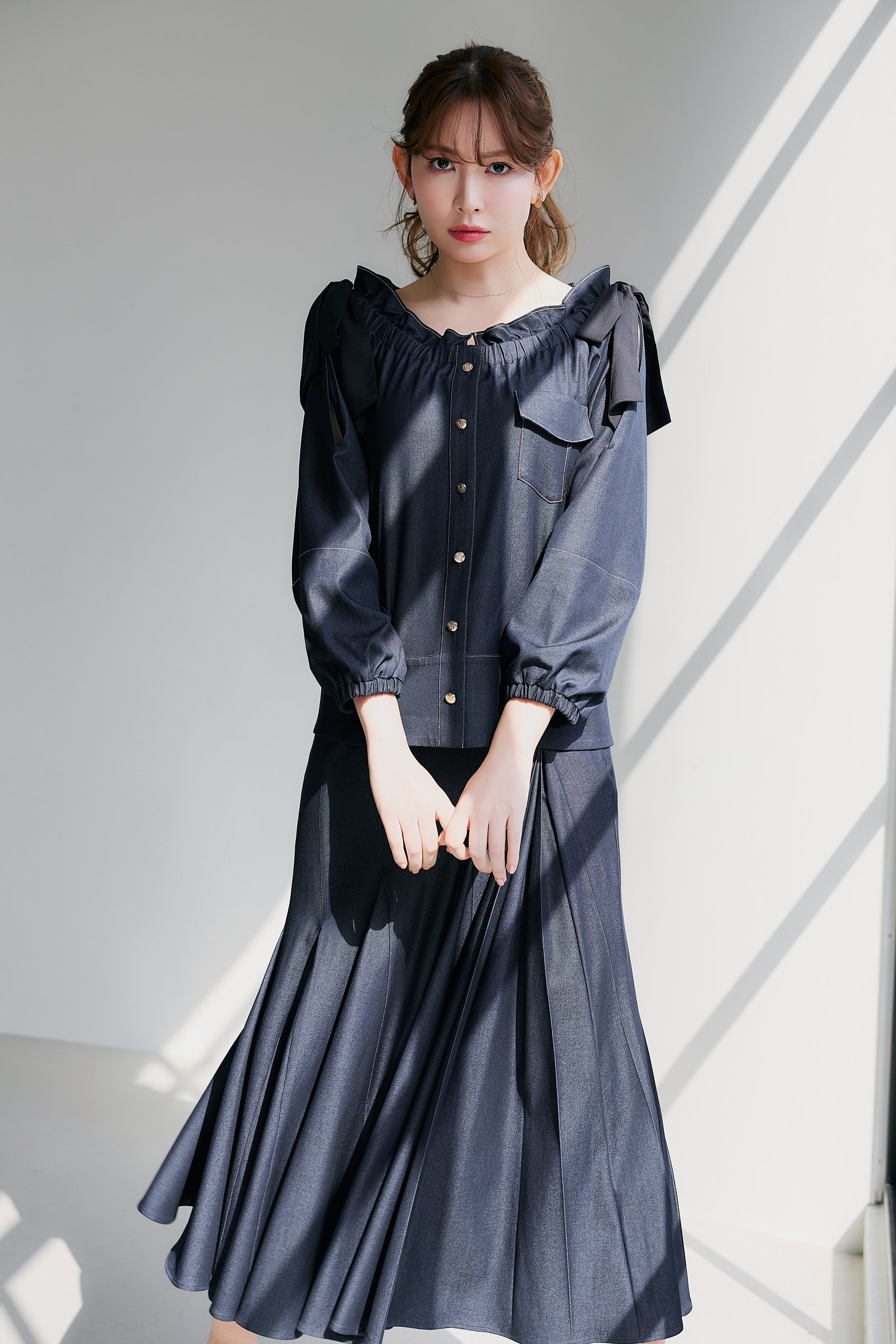 Side-Ribbon Denim Top