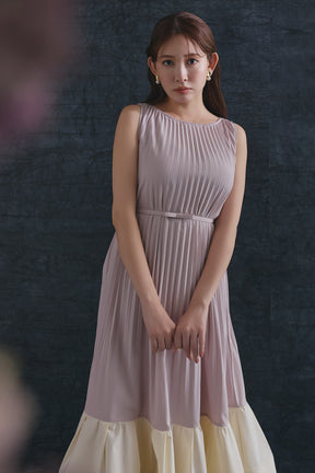 Pleated Fluid Long Dress		